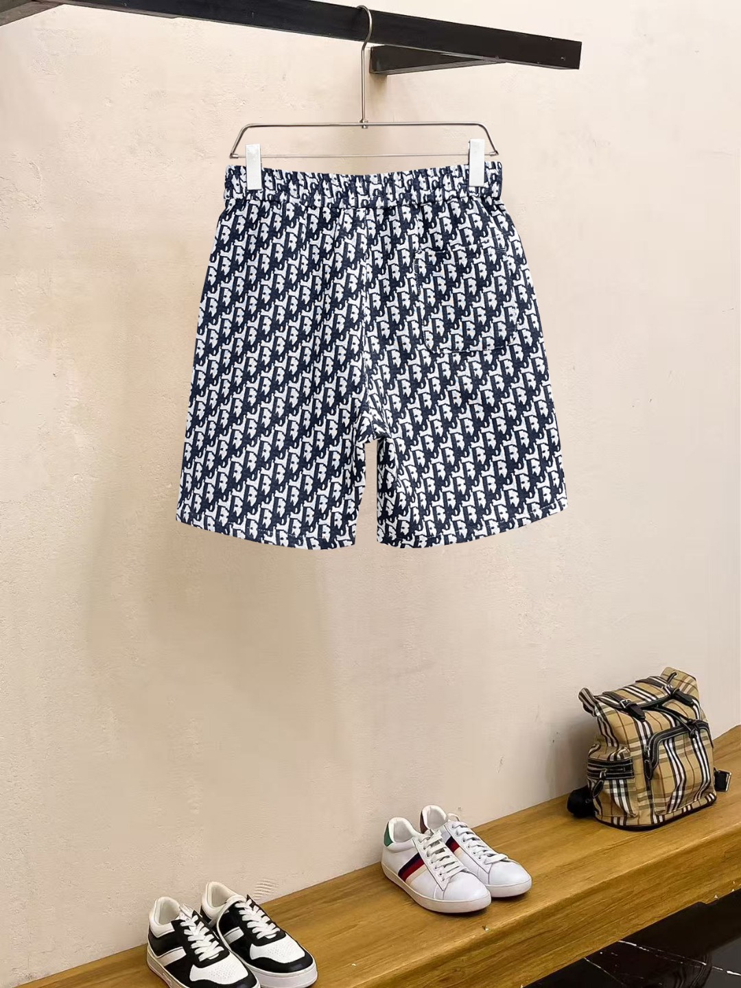 shorts Man