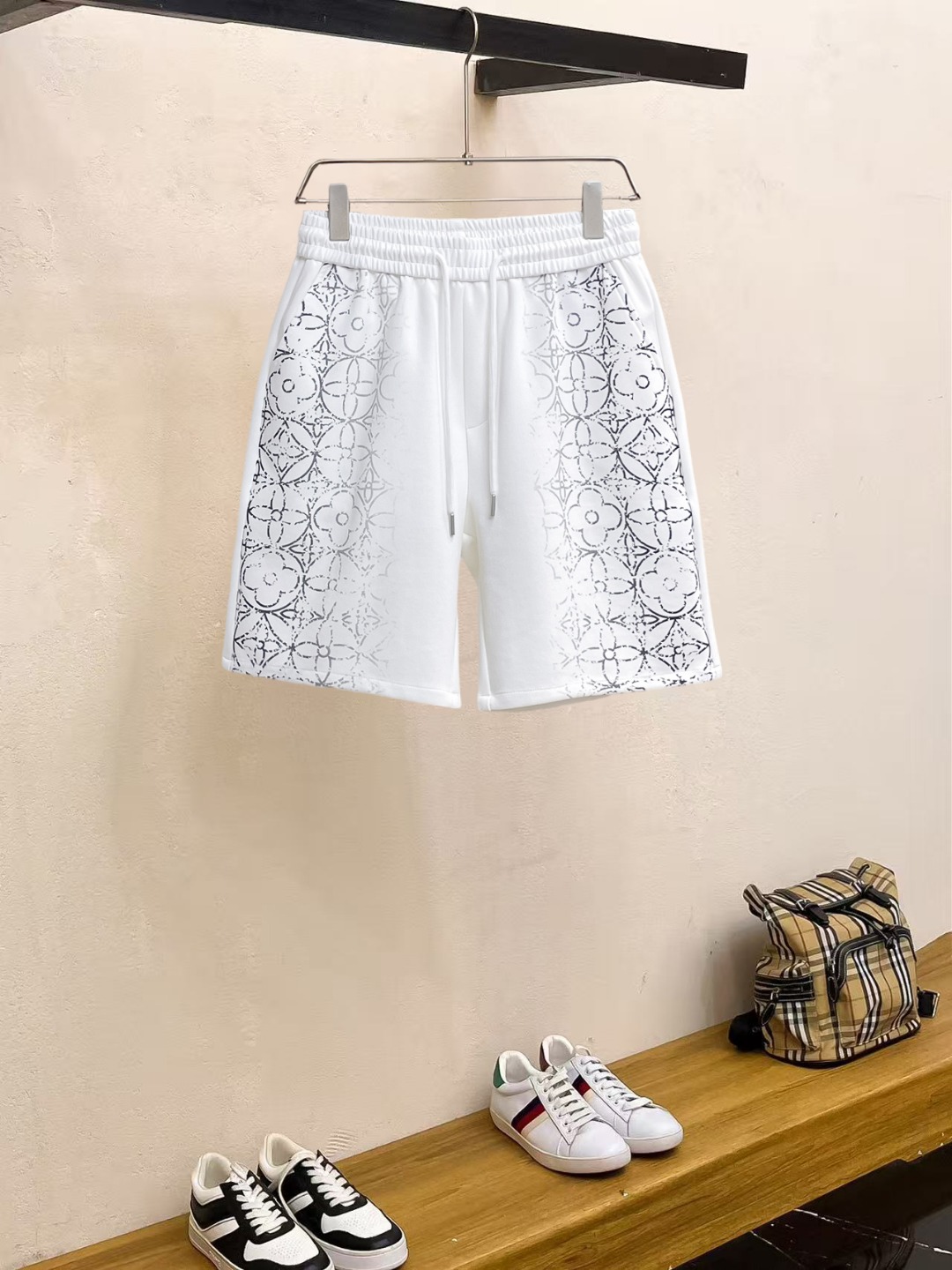 shorts Man