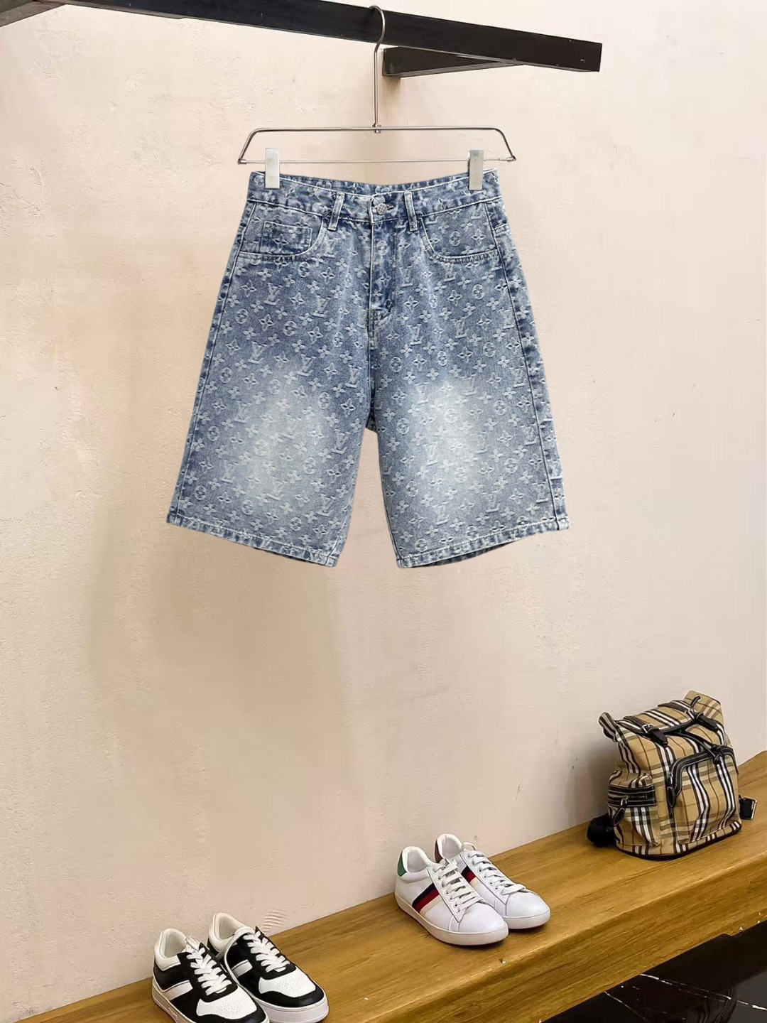 shorts Man