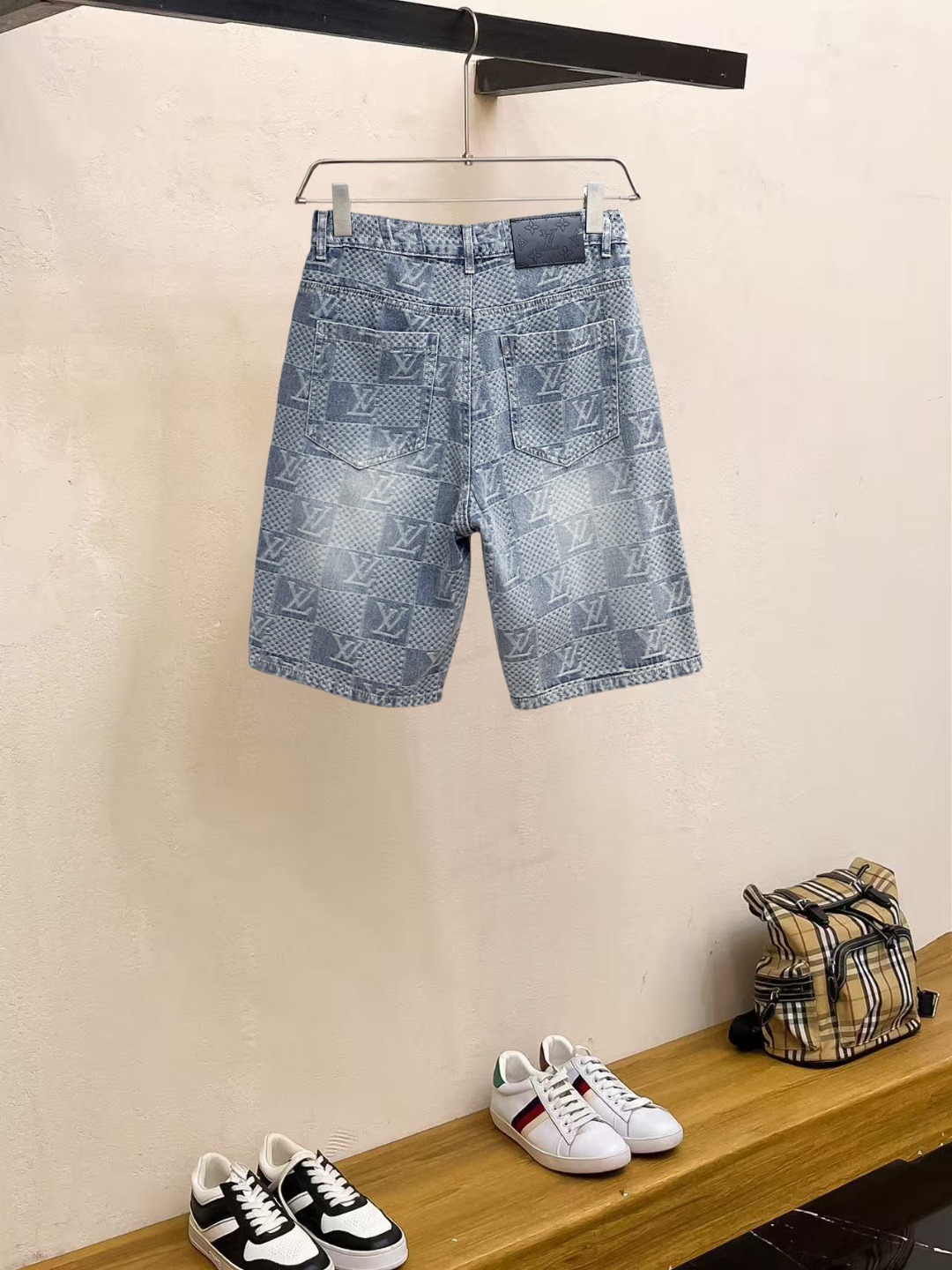 shorts Man