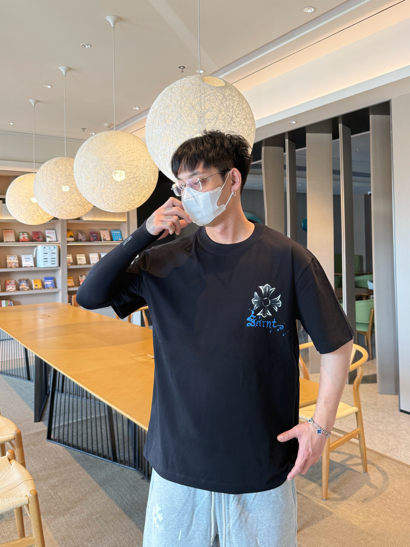 T-shirt