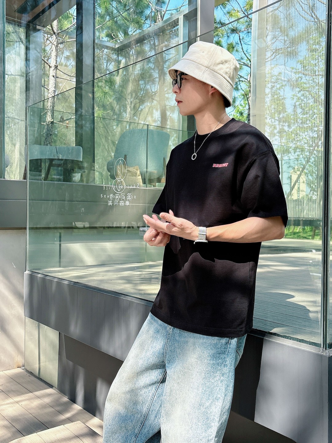 T-shirt