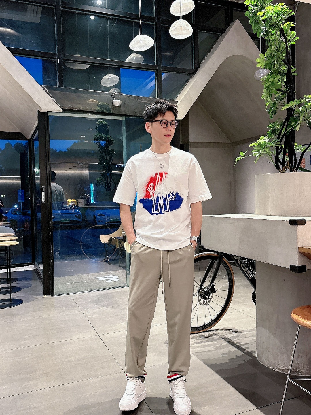 T-shirt