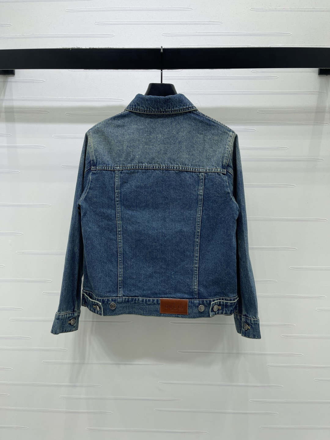 Women's Jackets