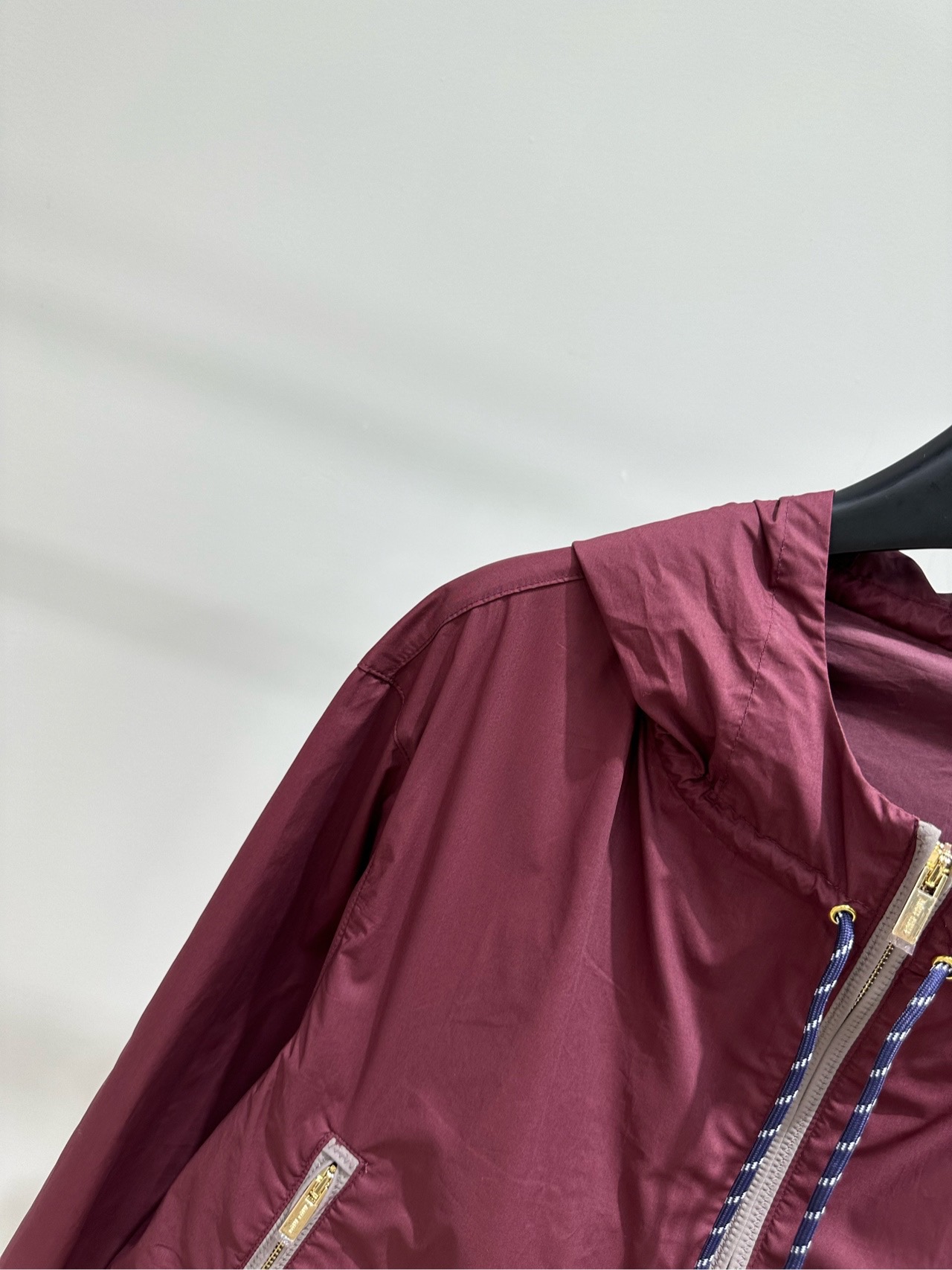 Women's Jackets