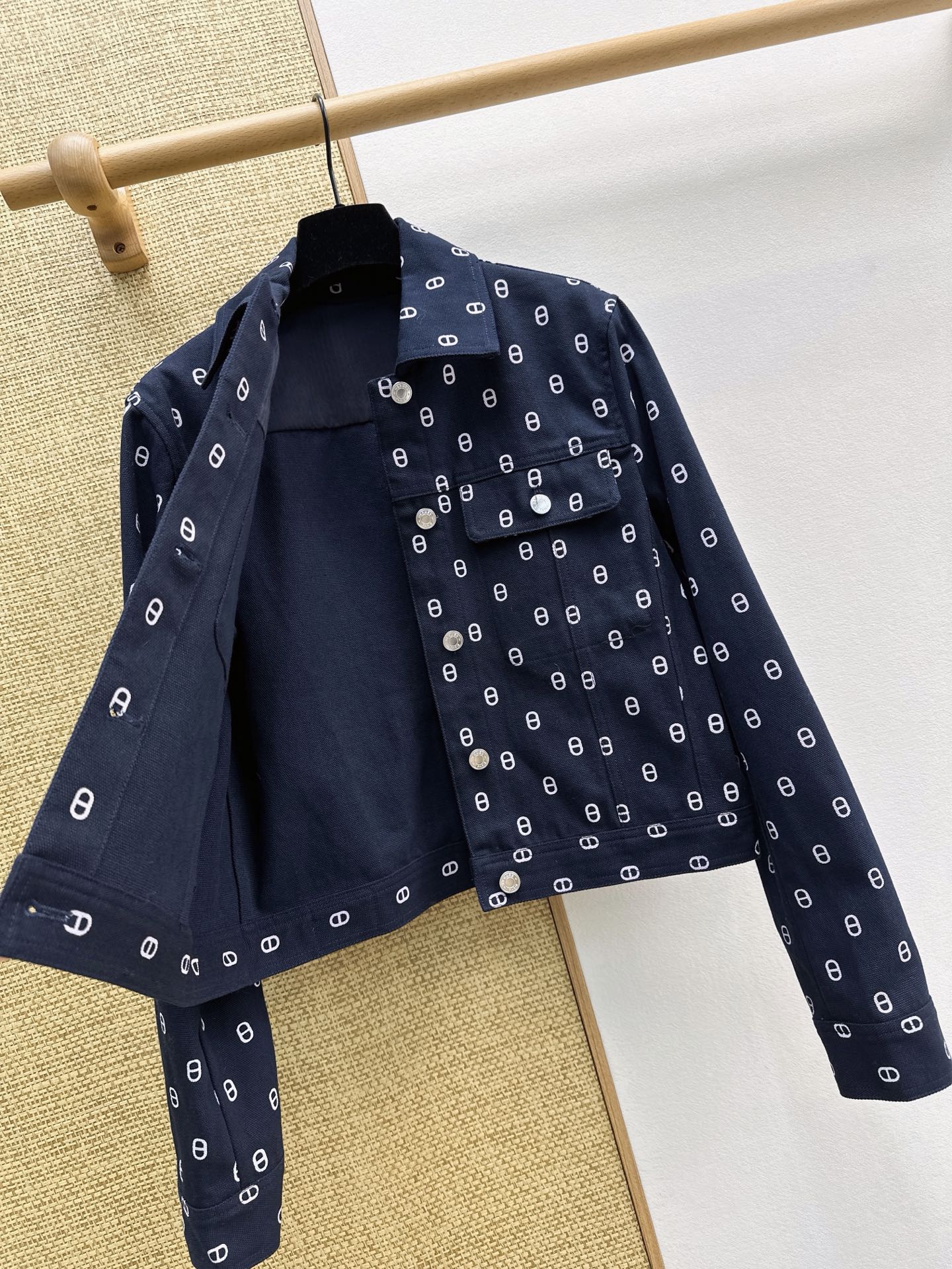 Women's Jackets