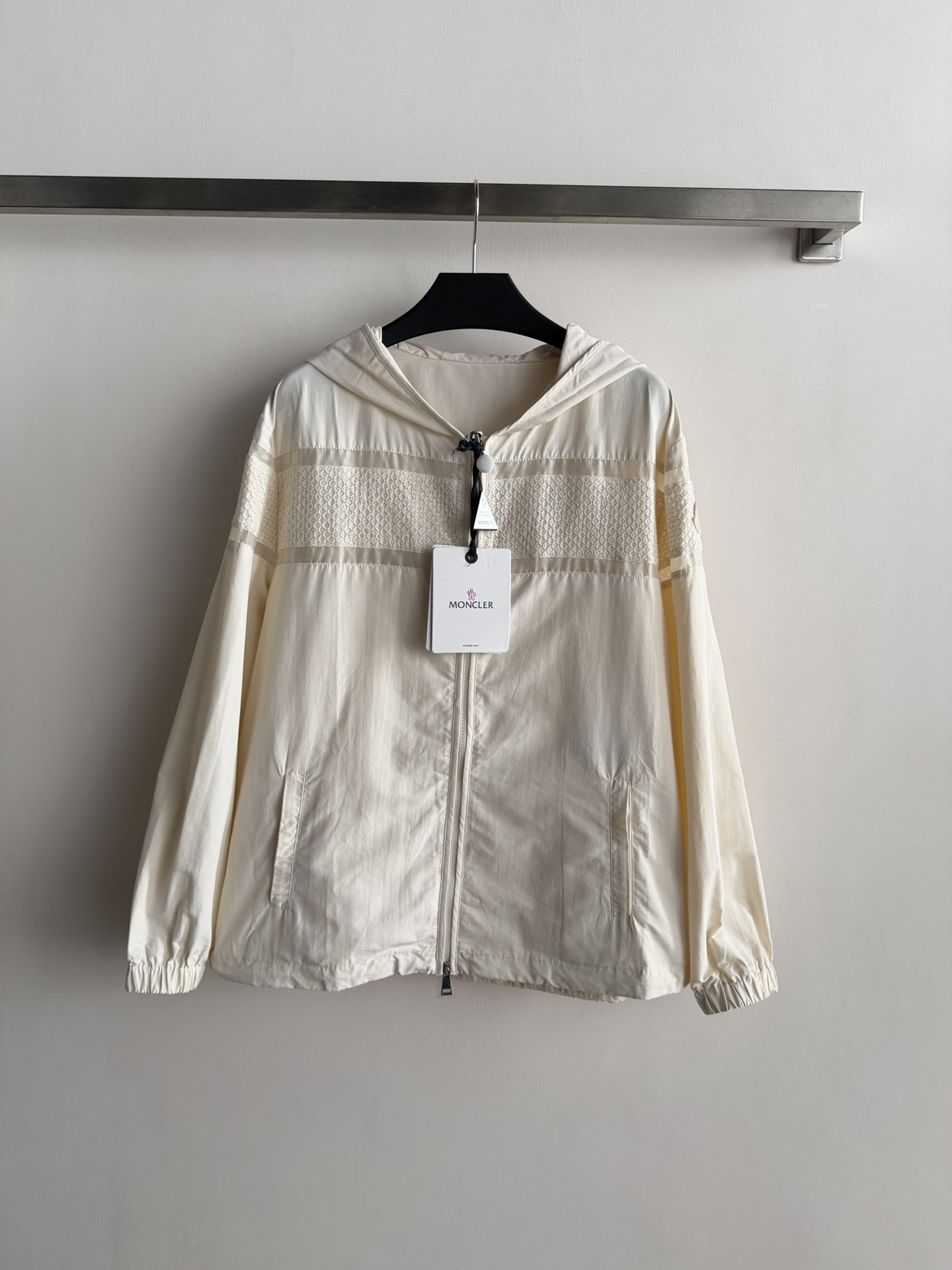 Women's Jackets