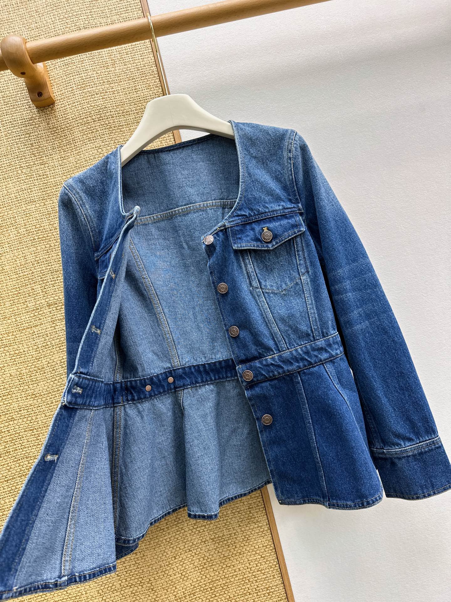 Women's Jackets