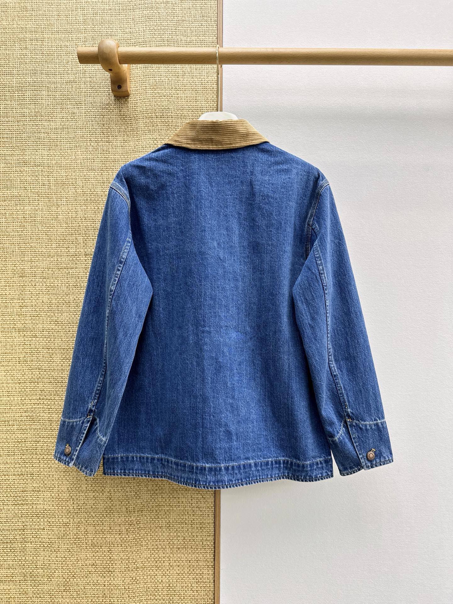 Women's Jackets