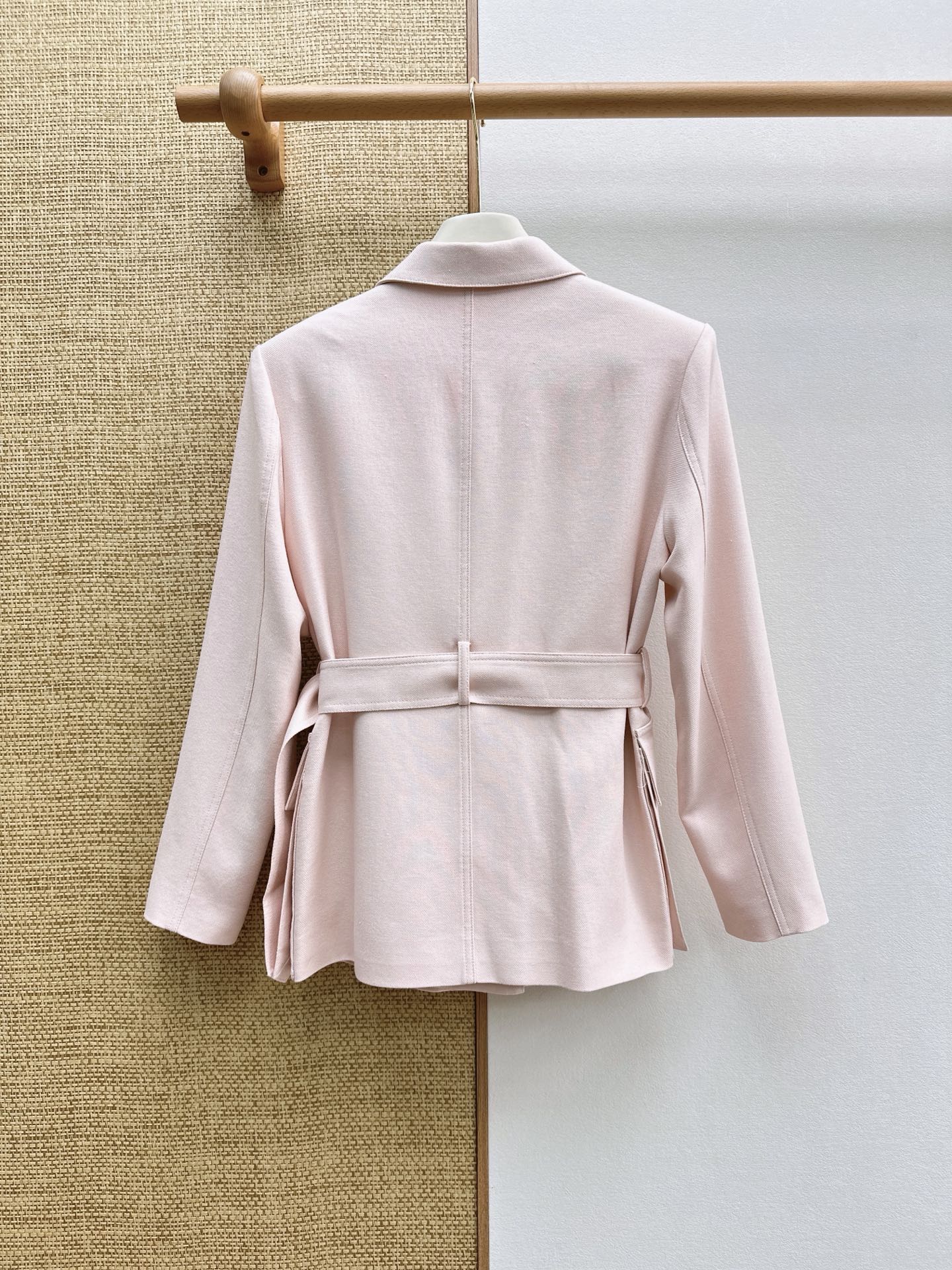 Women's Jackets
