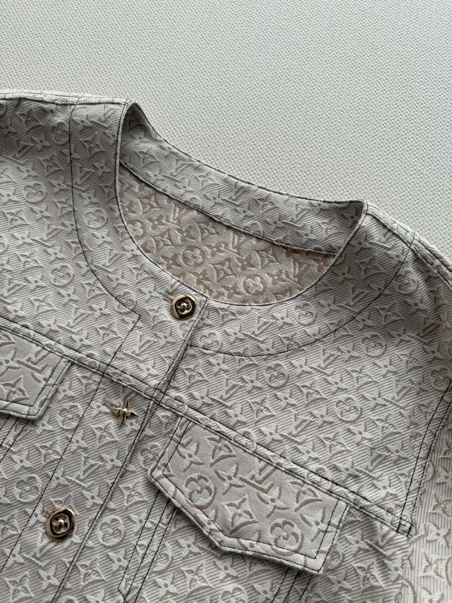 Women's Jackets