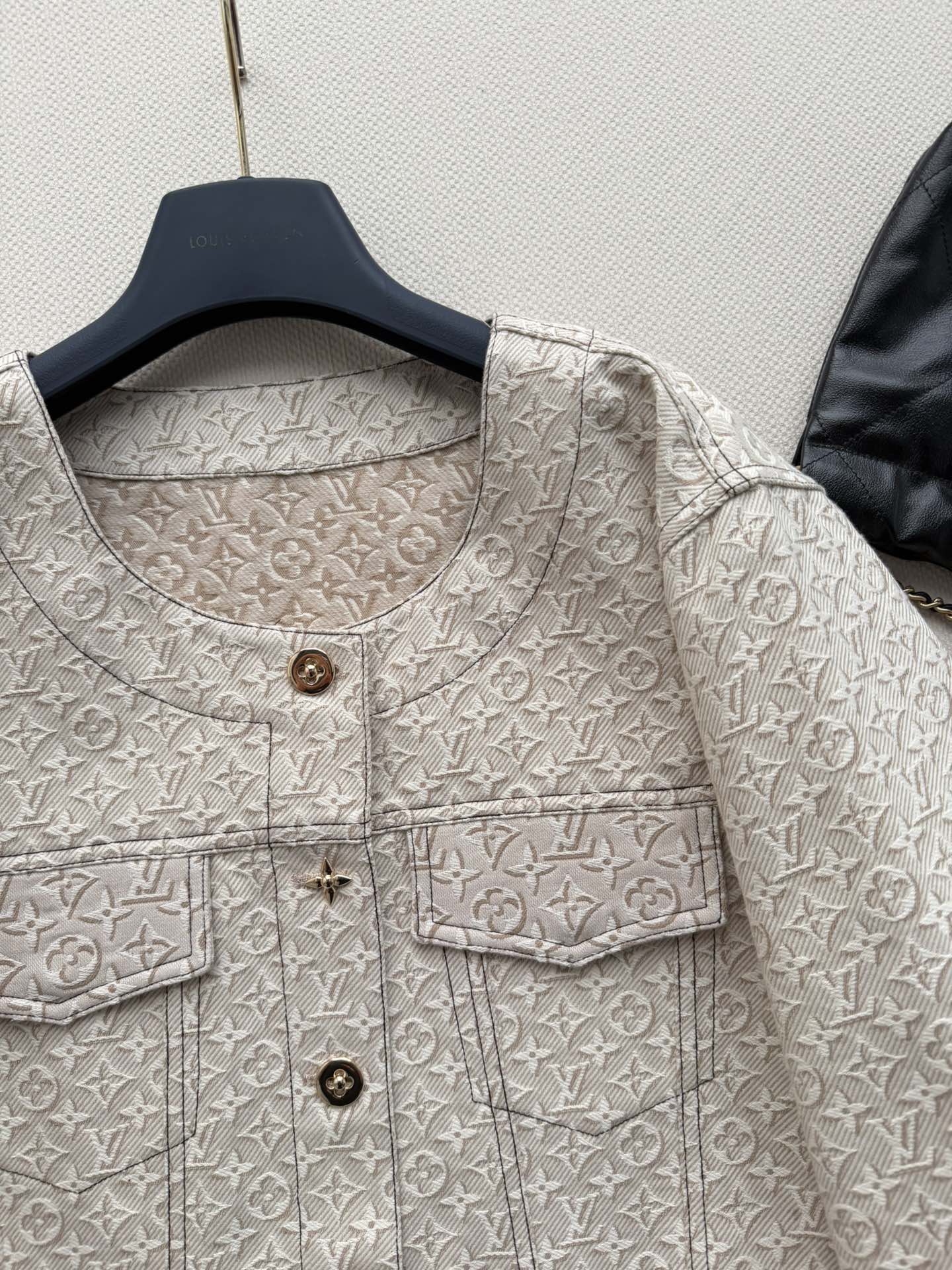 Women's Jackets