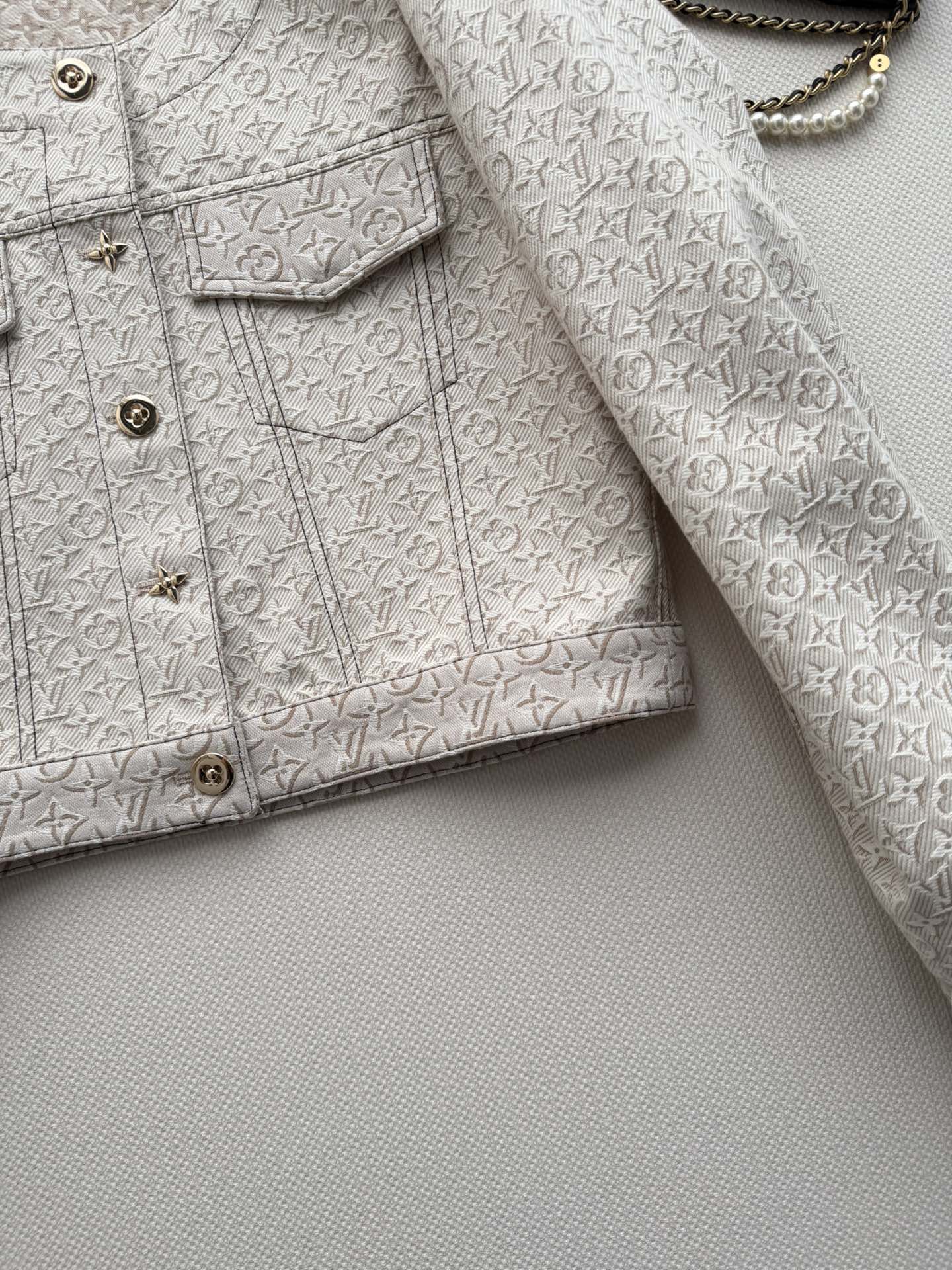 Women's Jackets