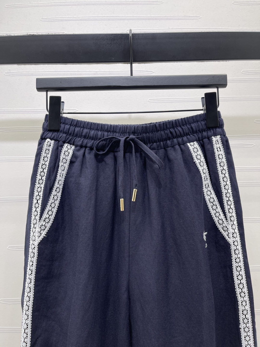 Pants woman