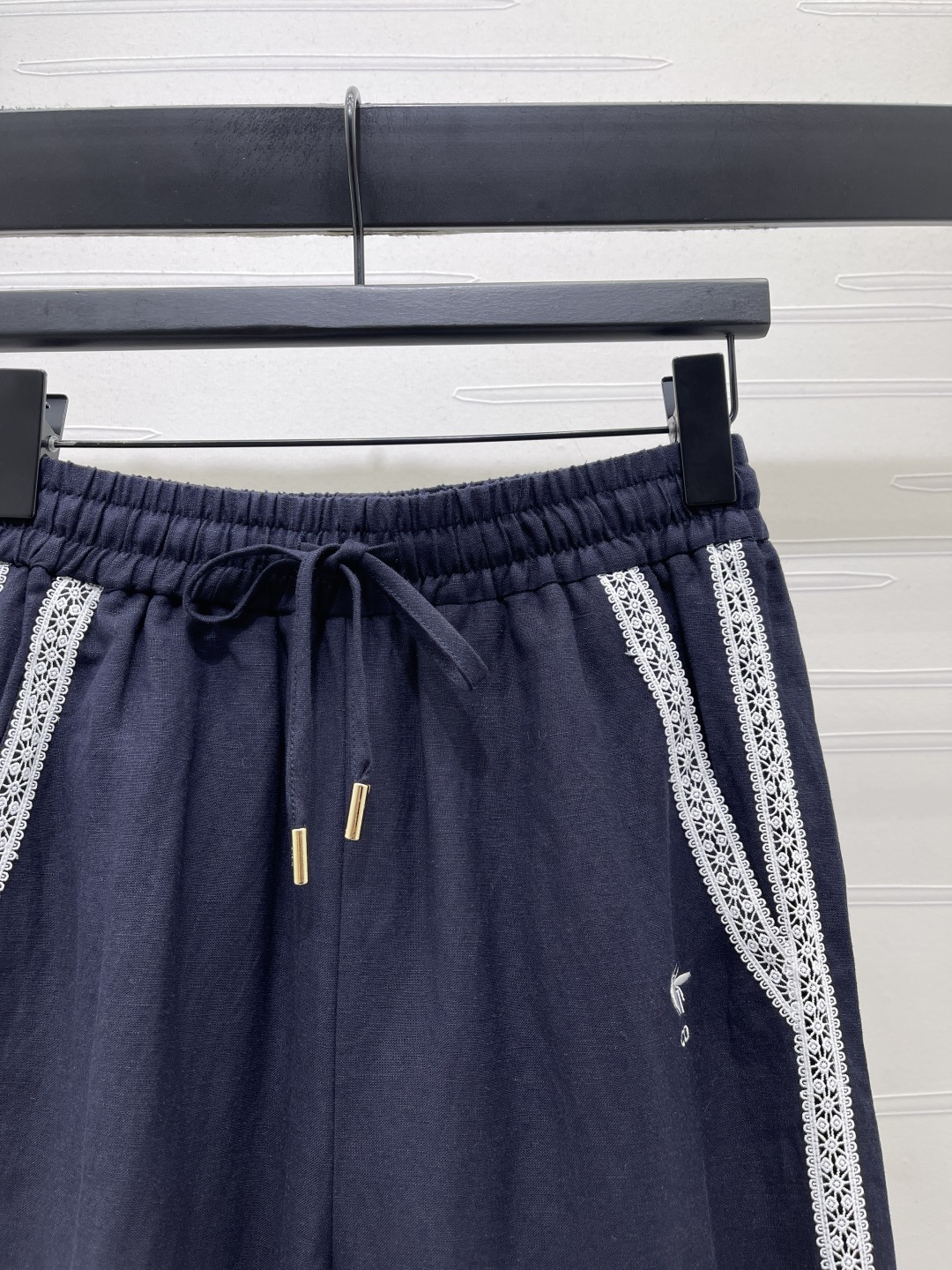 Pants woman