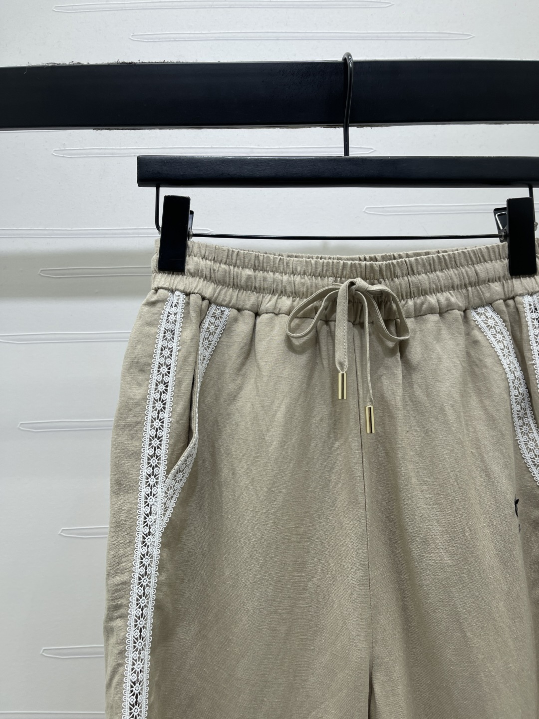 Pants woman