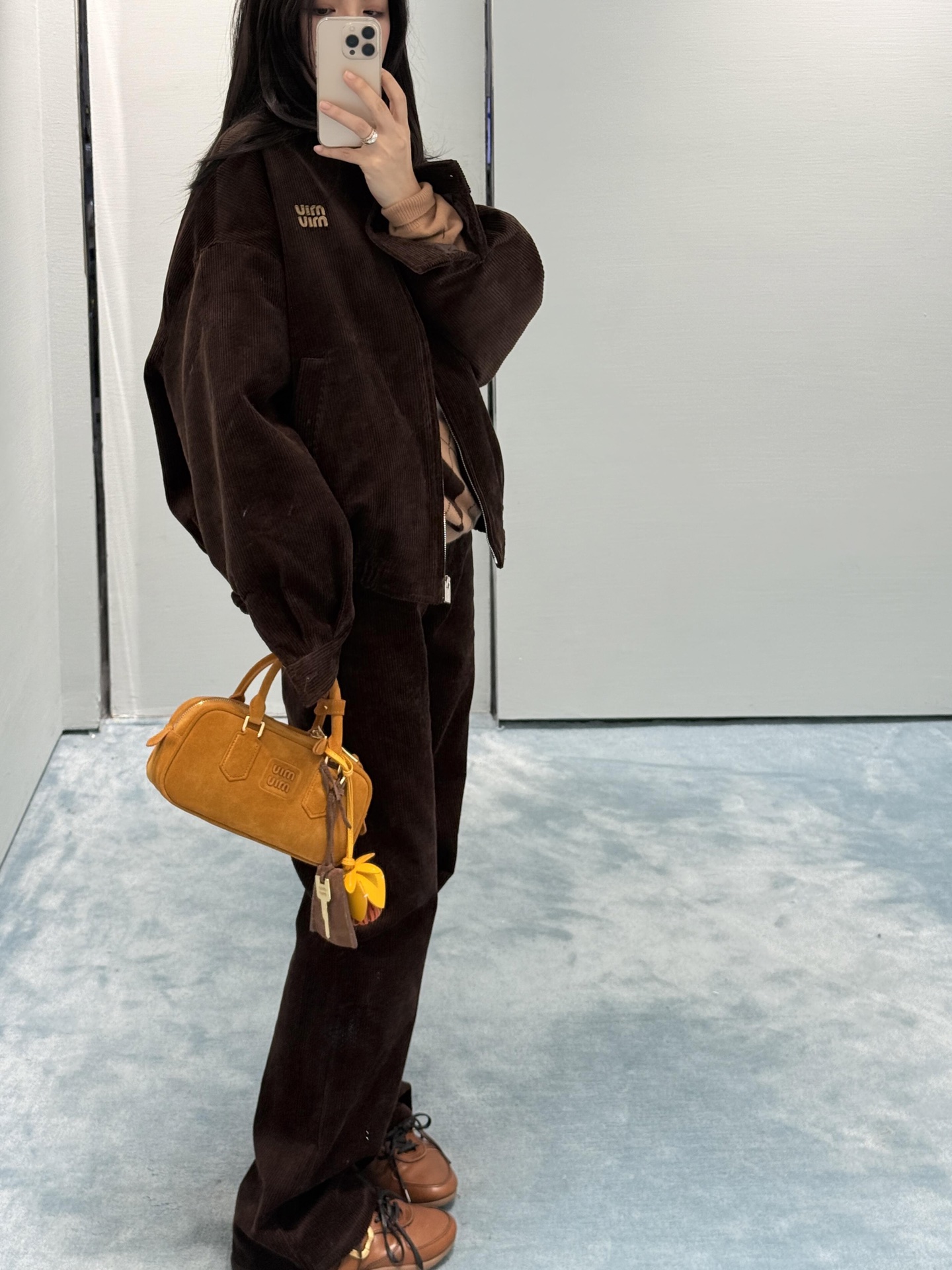 Pants woman