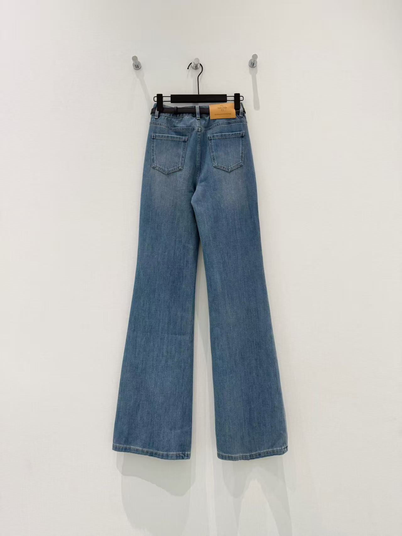 Pants woman