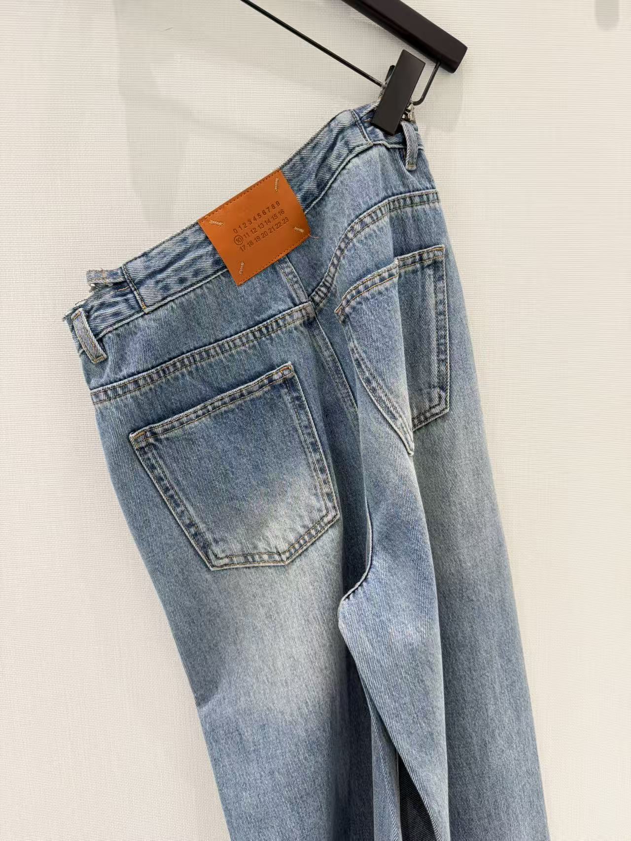 Pants woman