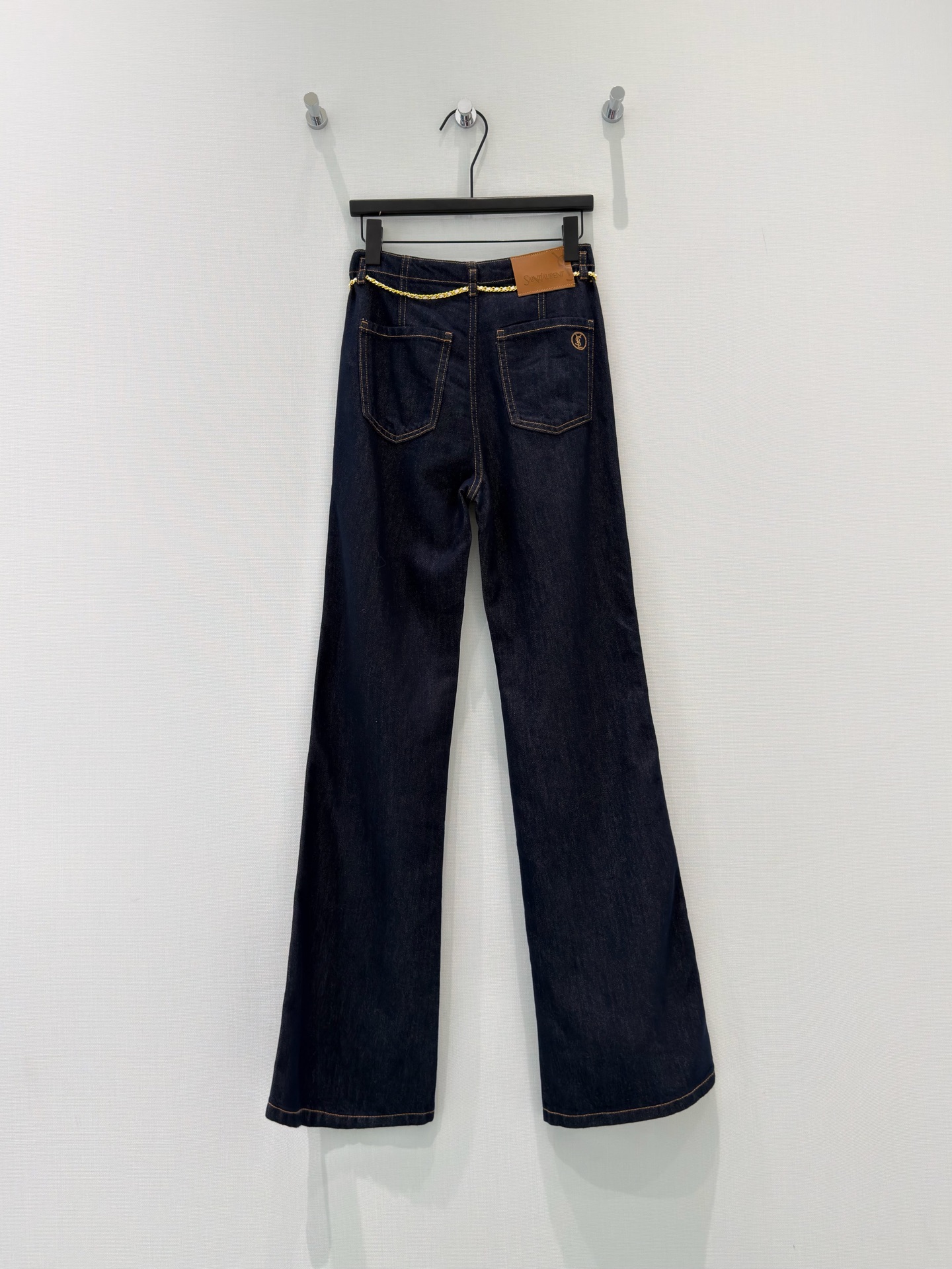 Pants woman