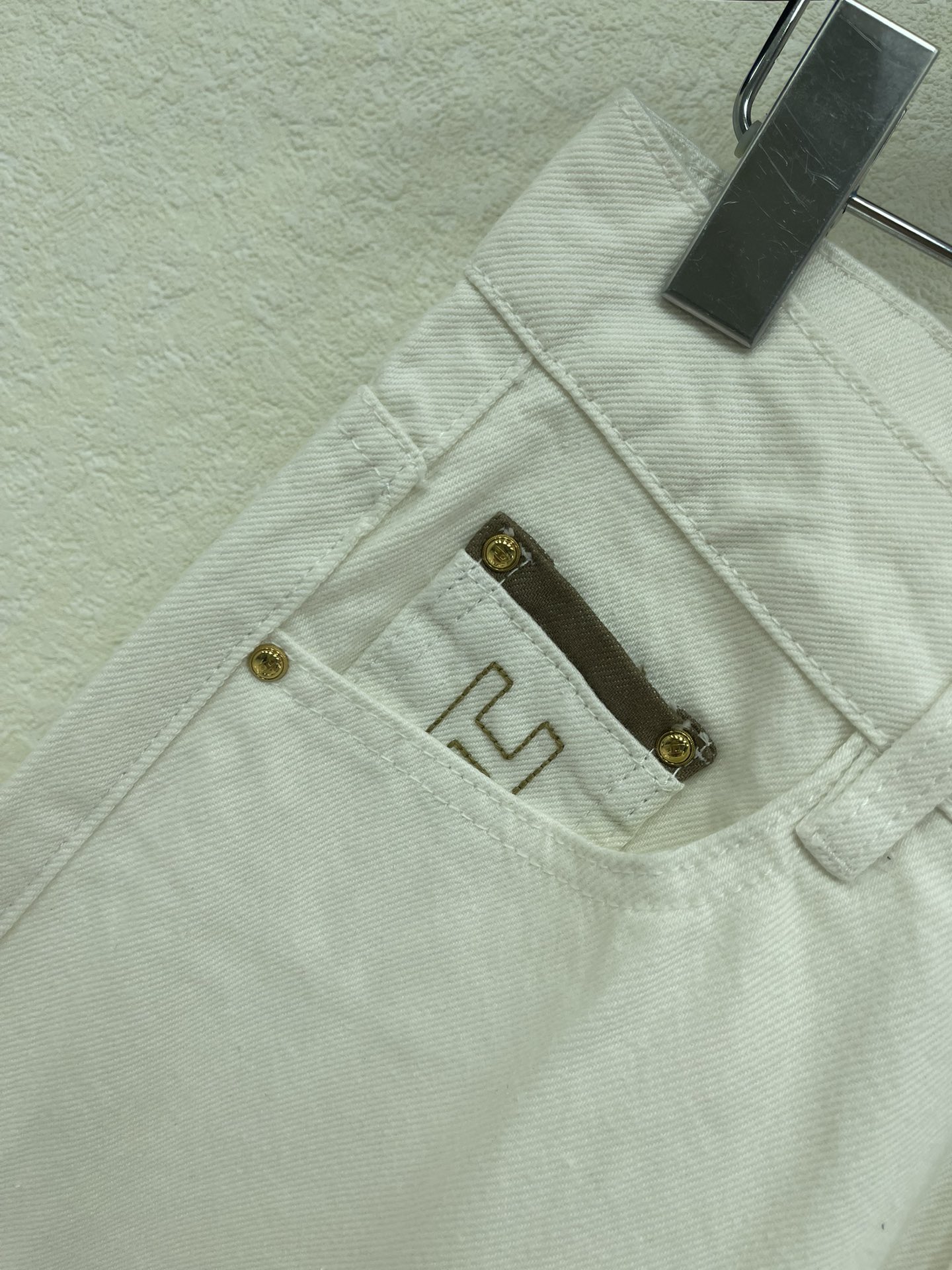 Pants woman