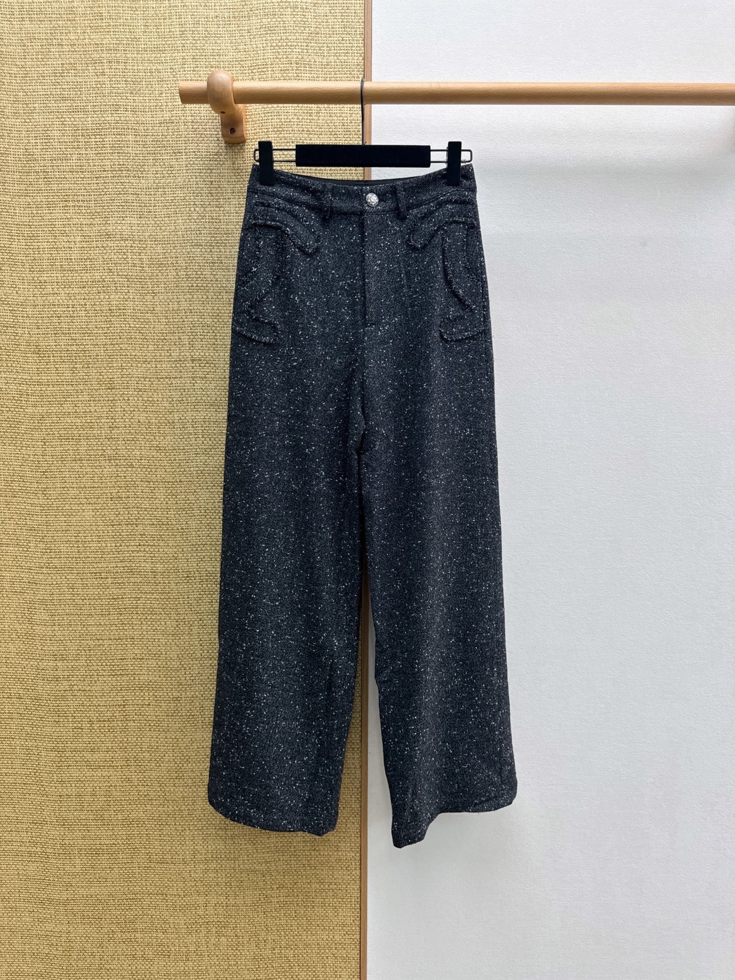 Pants woman