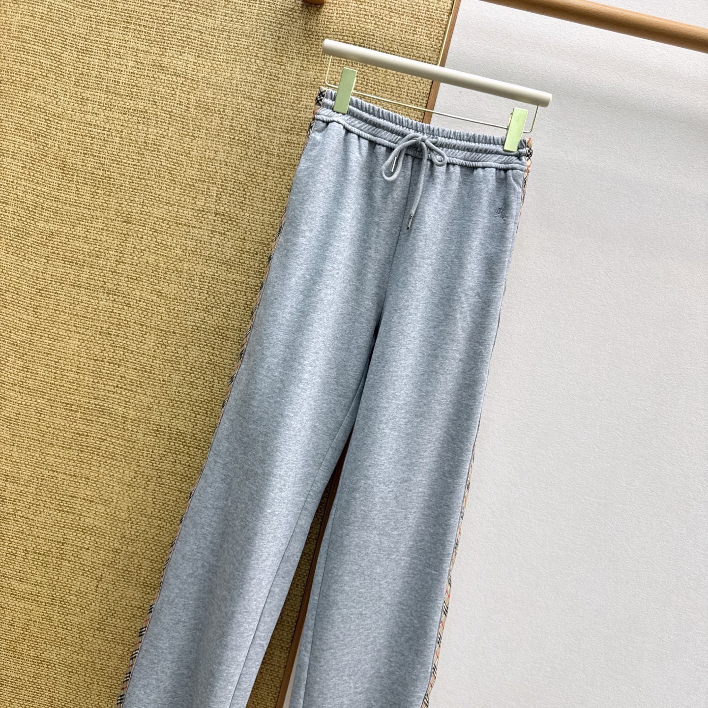 Pants woman