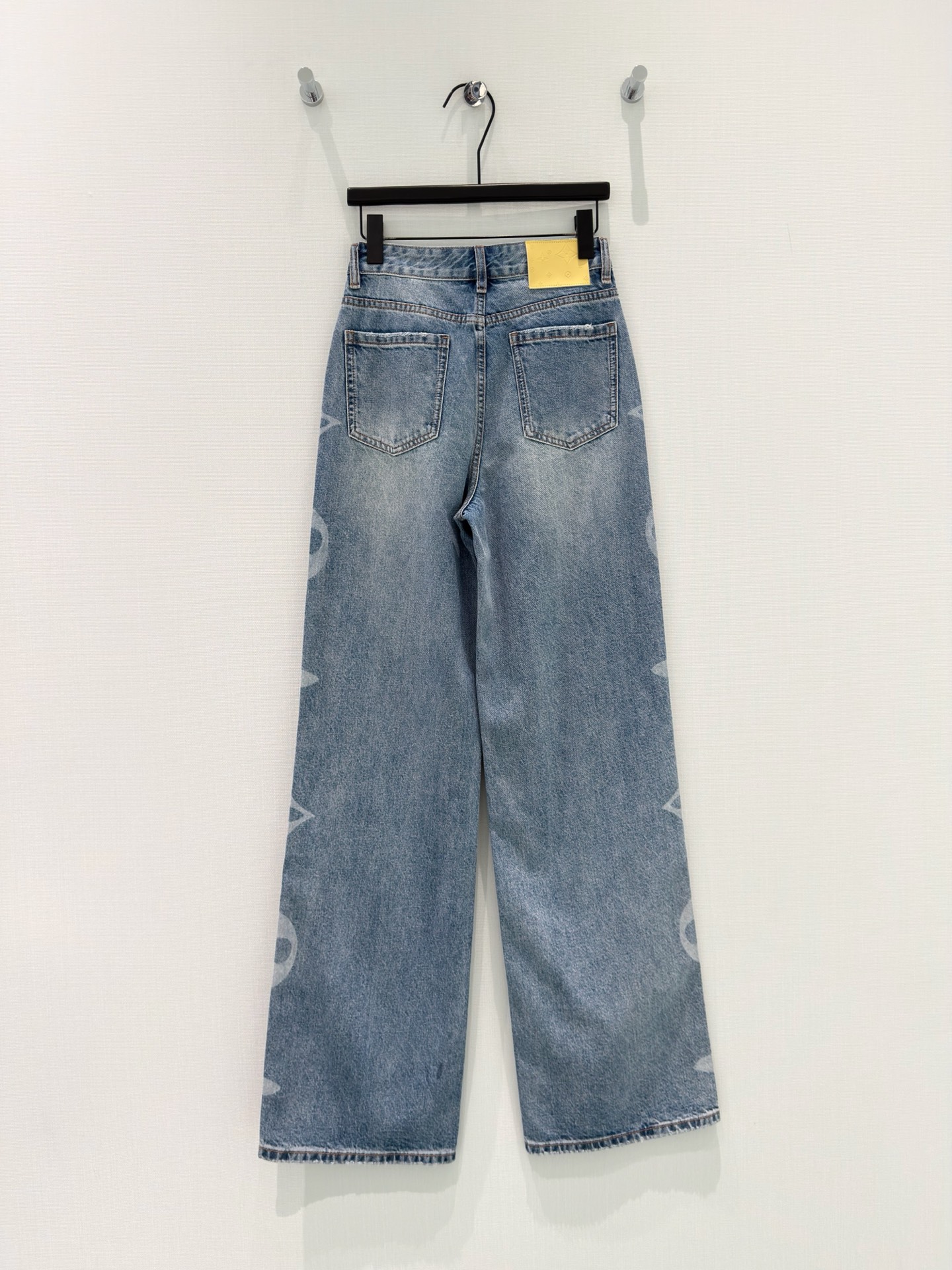 Pants woman