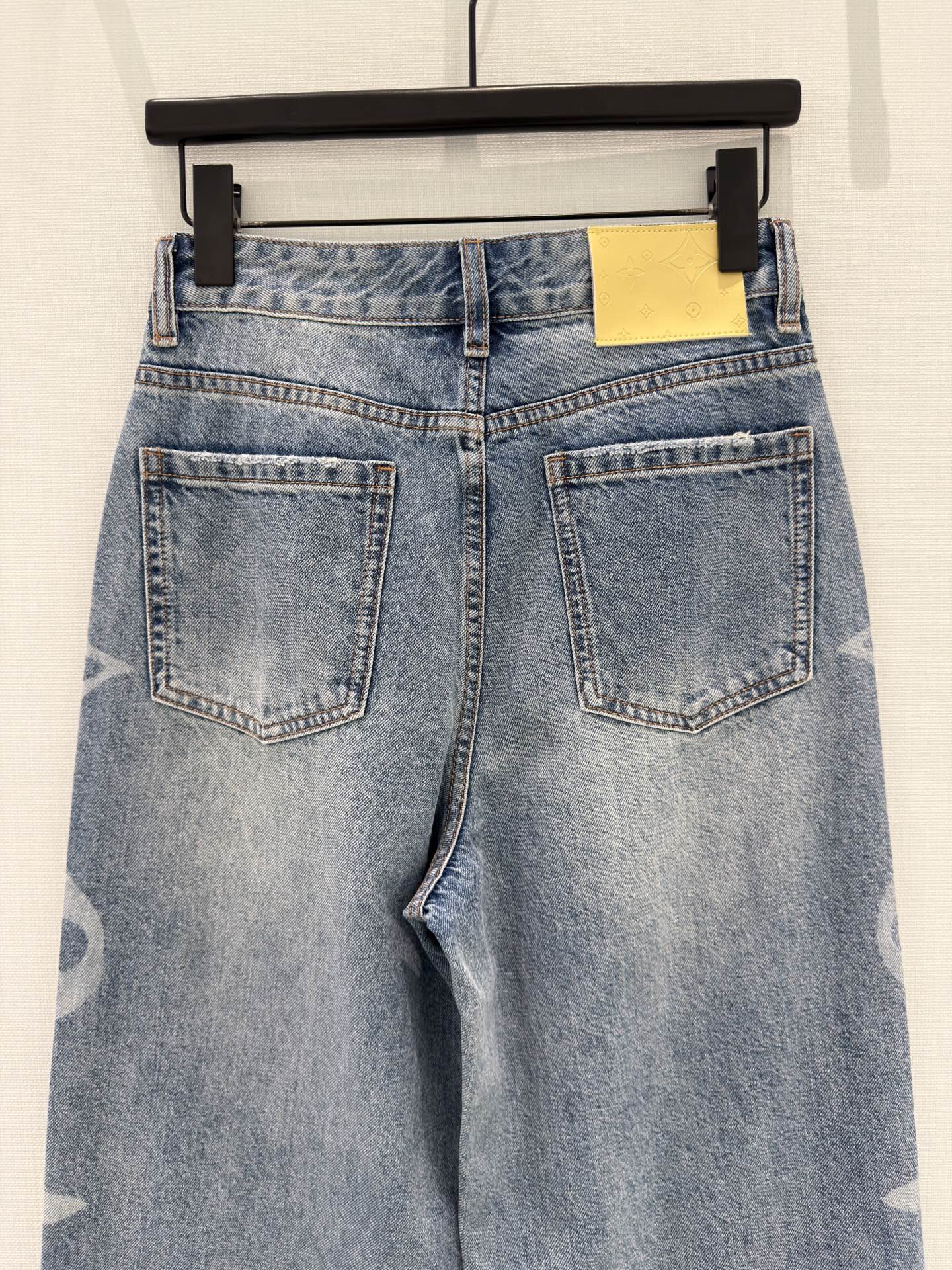 Pants woman