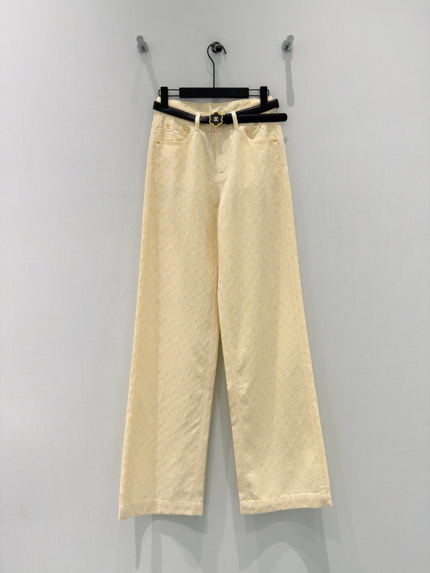 Pants woman