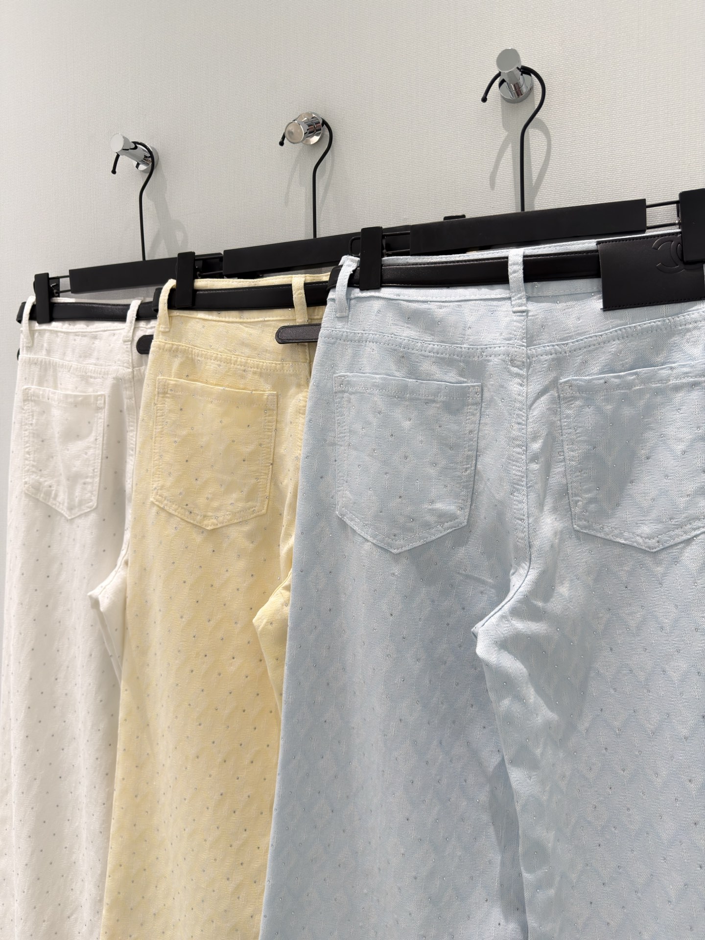 Pants woman