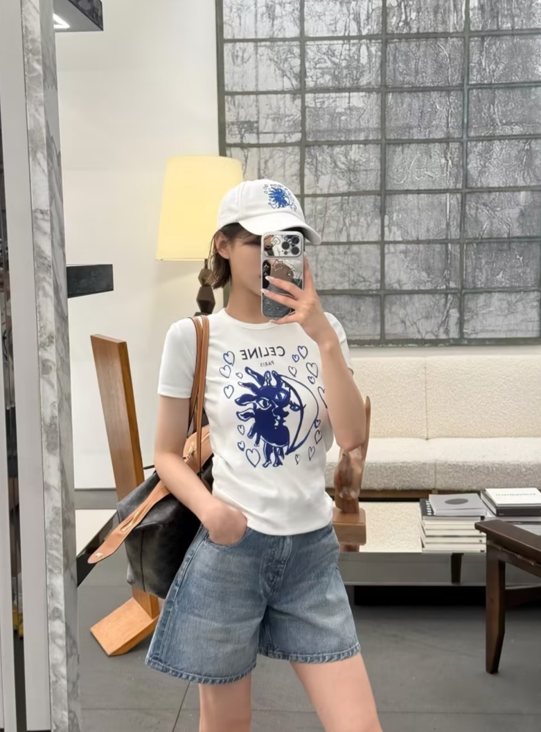 T-shirt