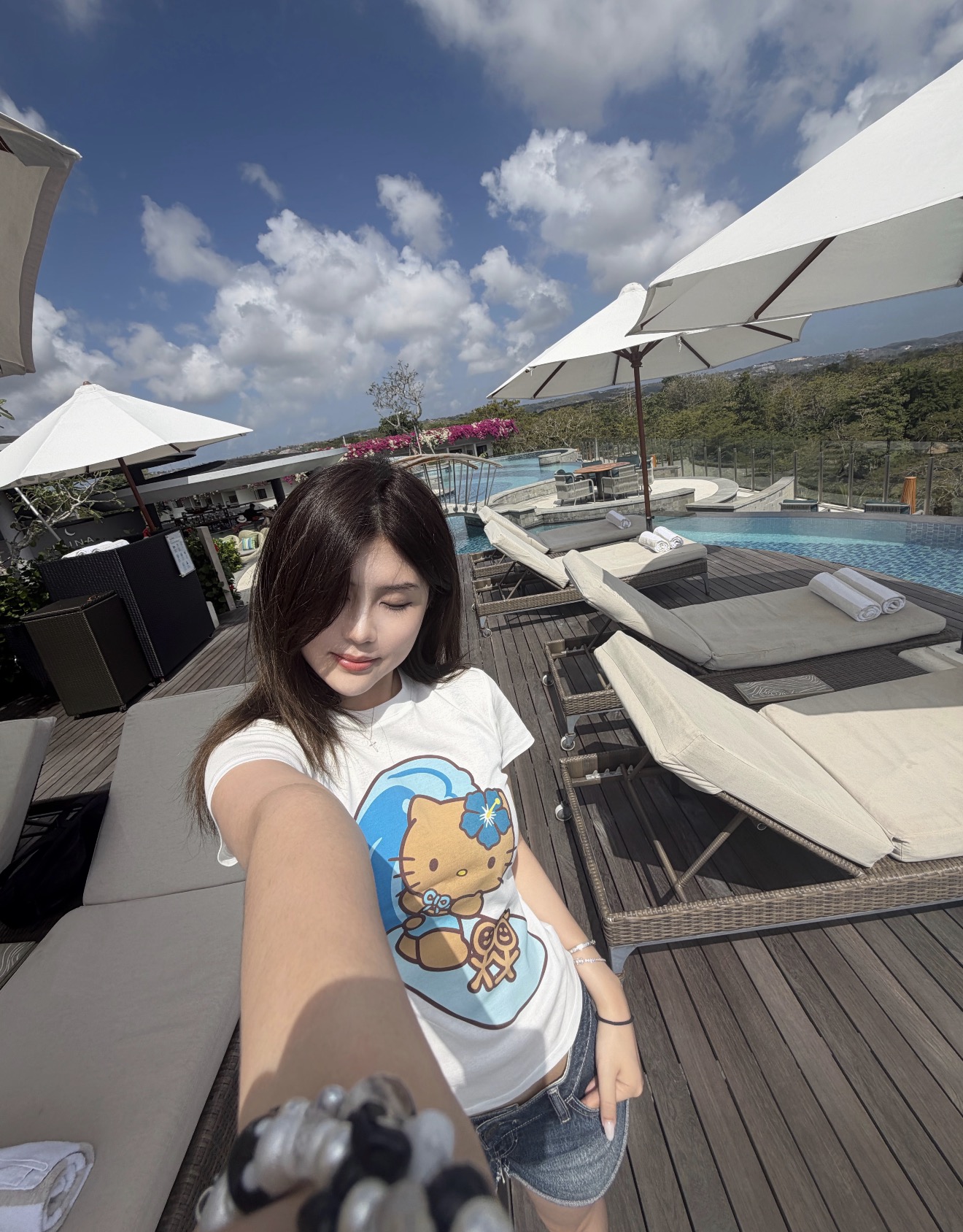 T-shirt