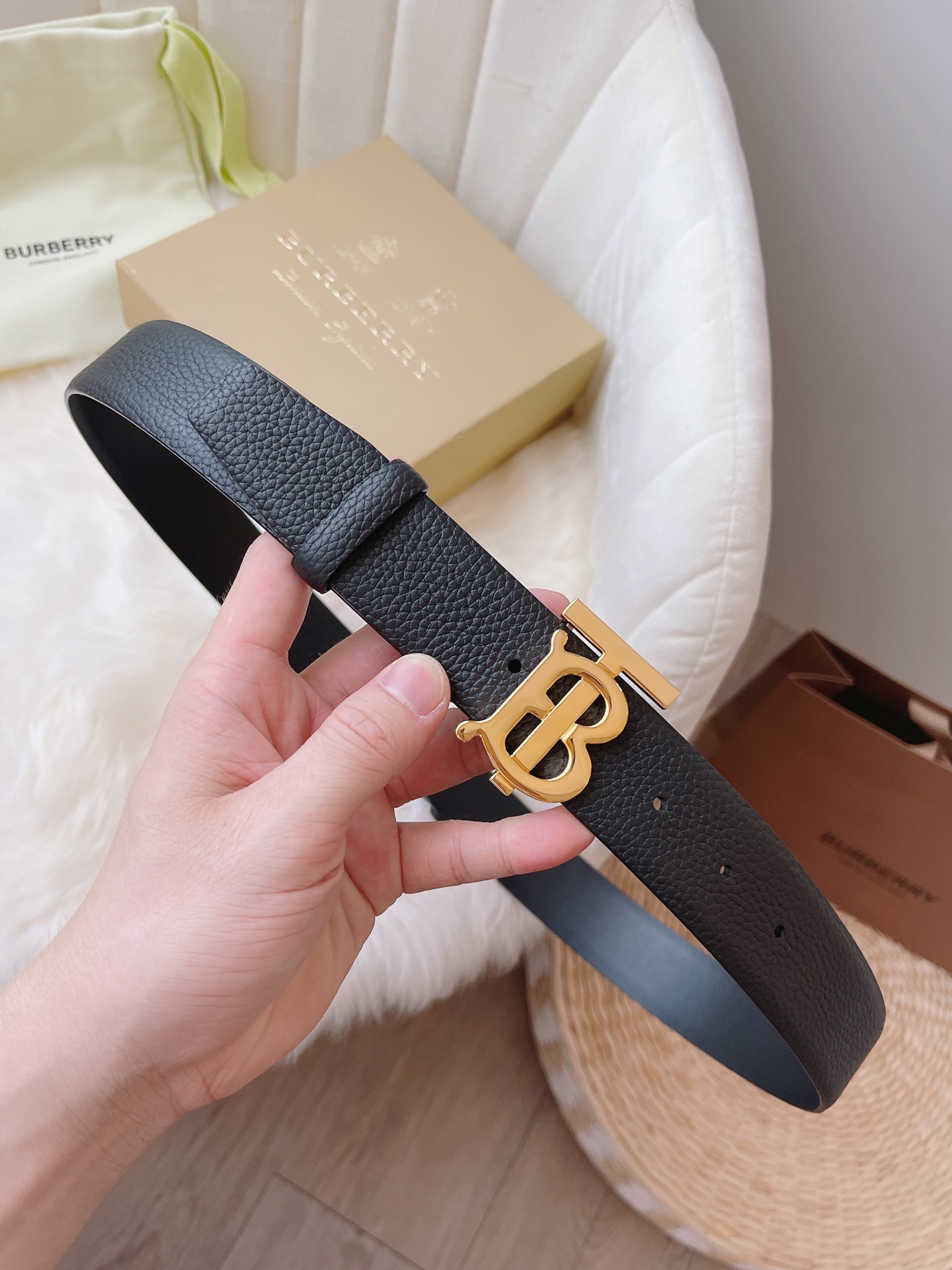 Burberry belt