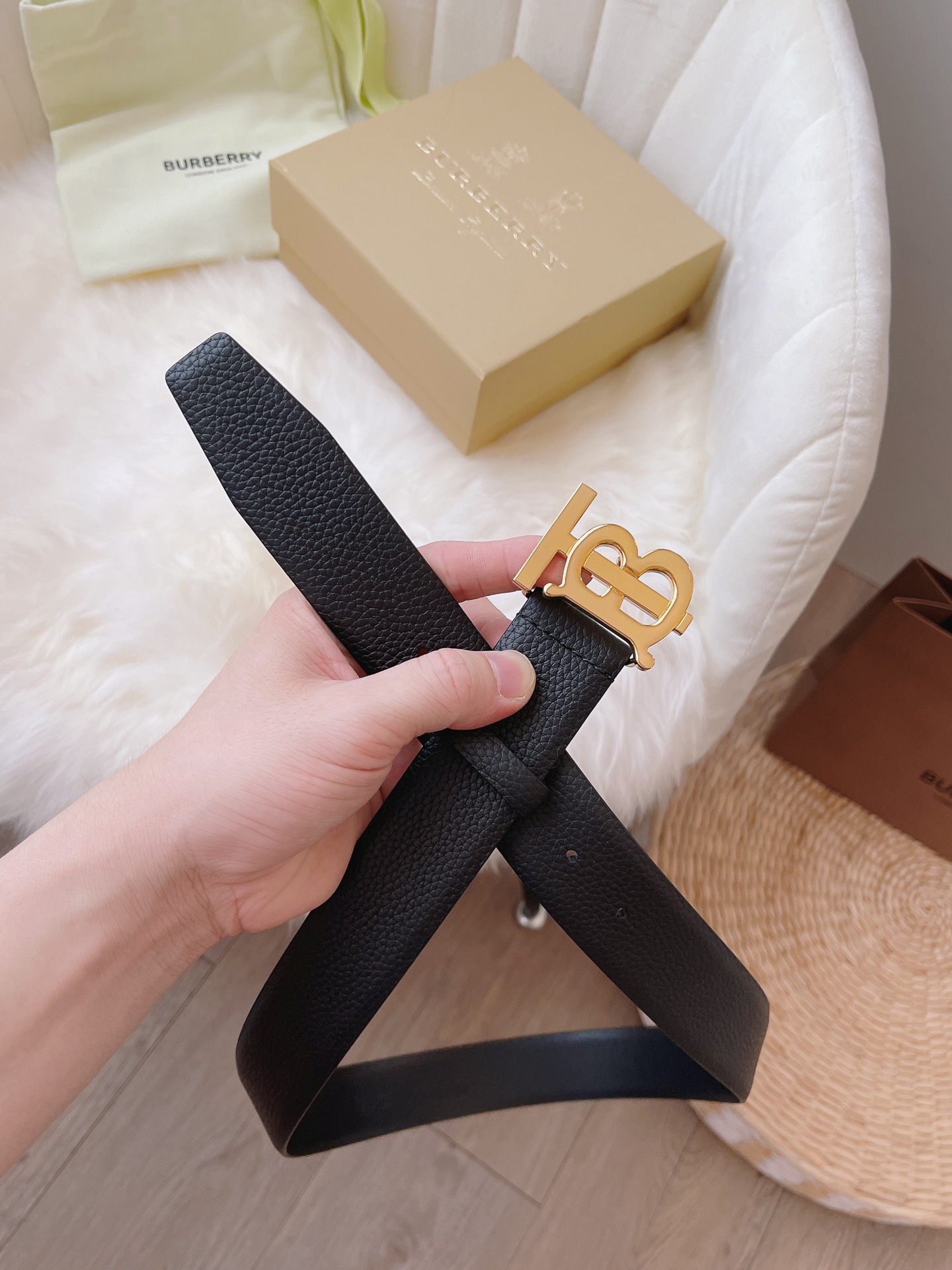 Burberry belt