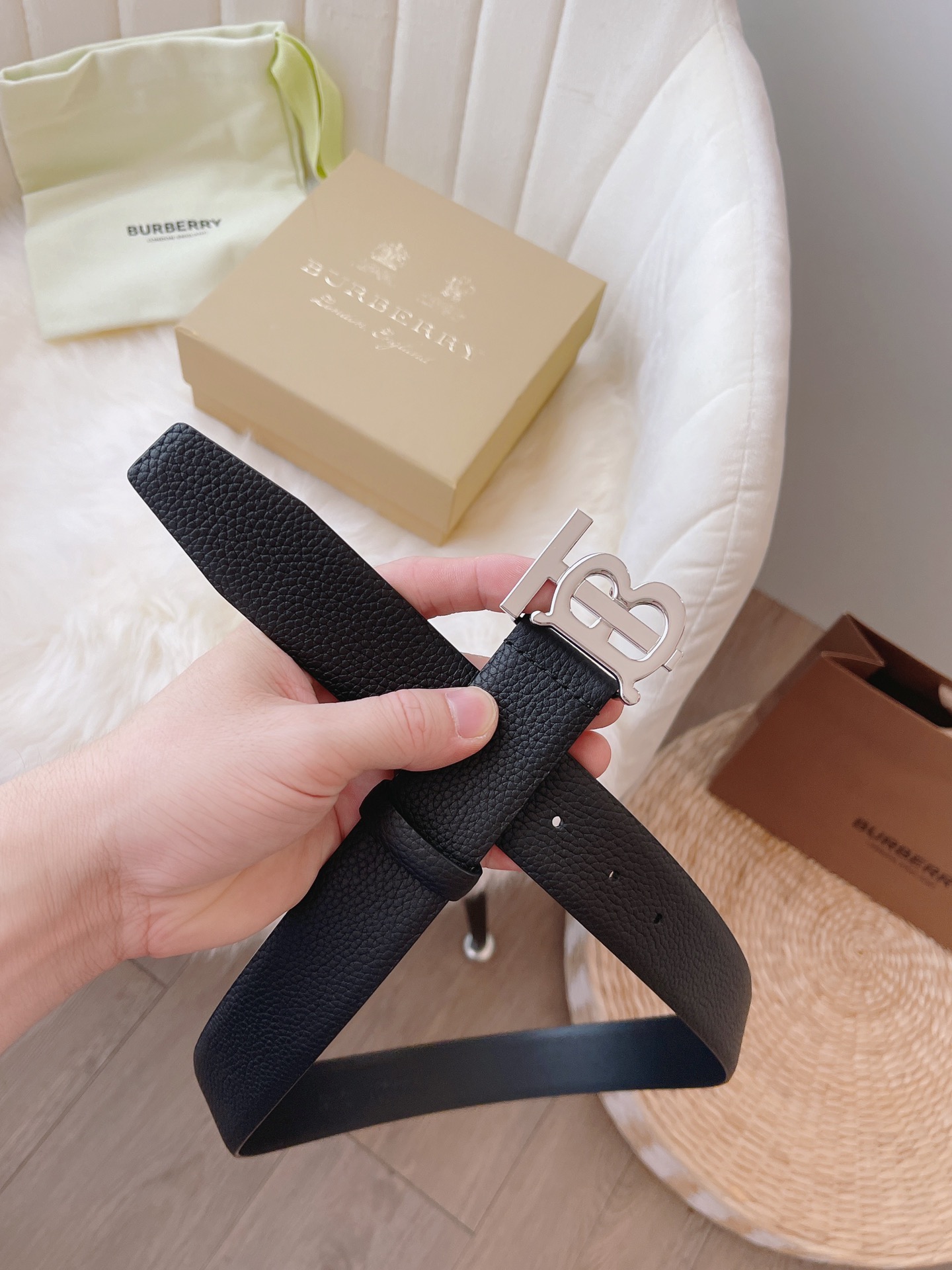 Burberry belt