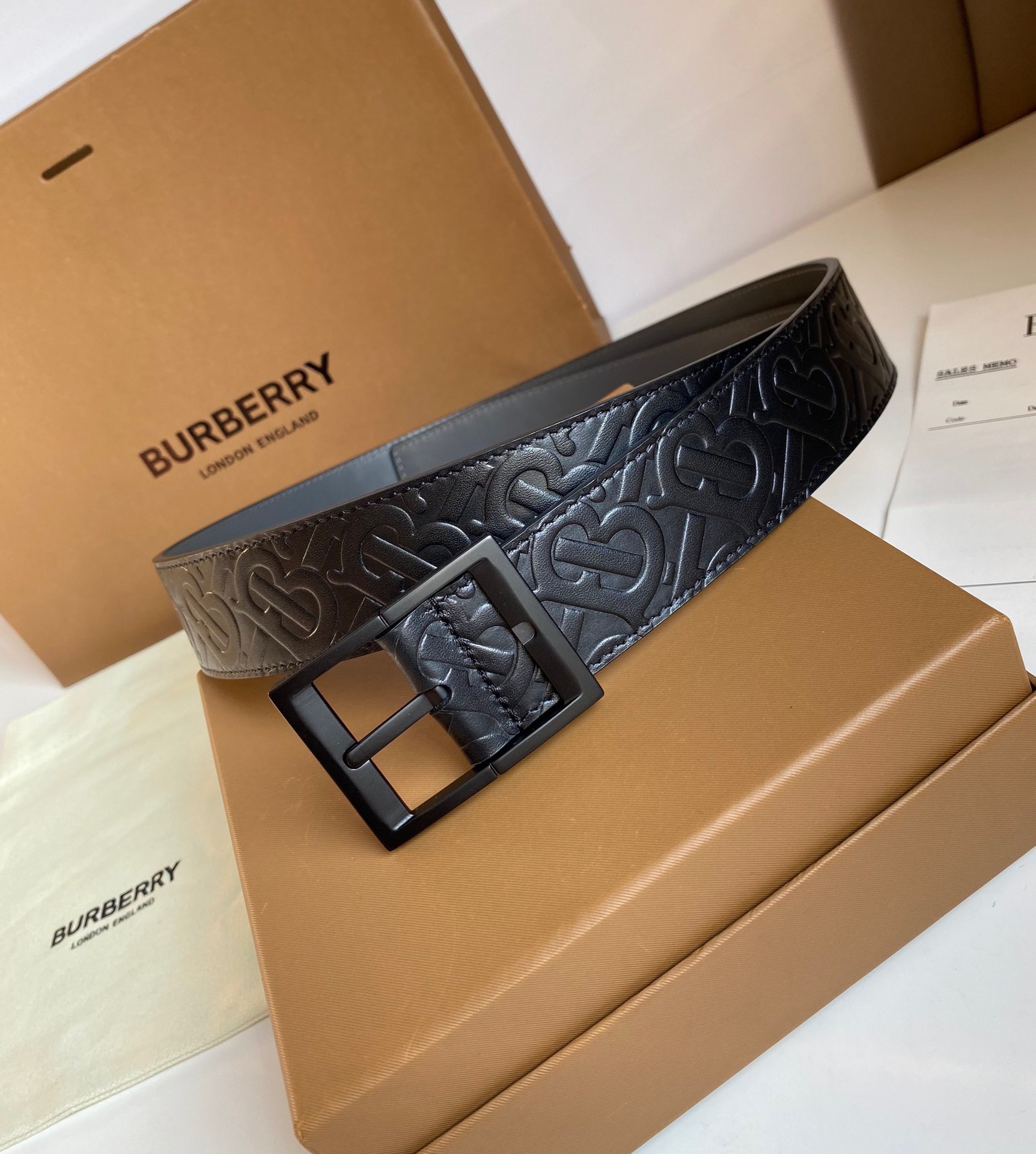 Burberry belt