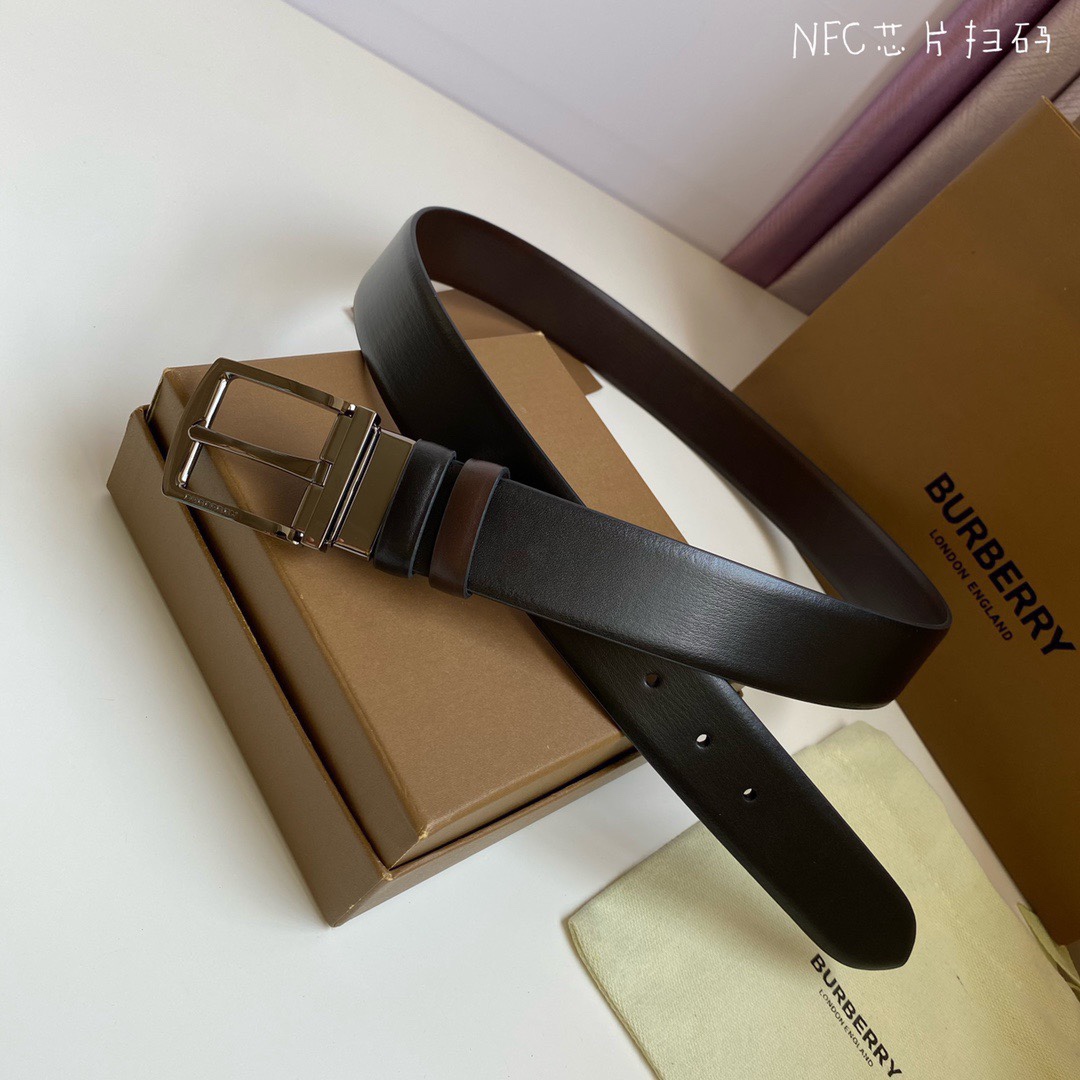 Burberry belt