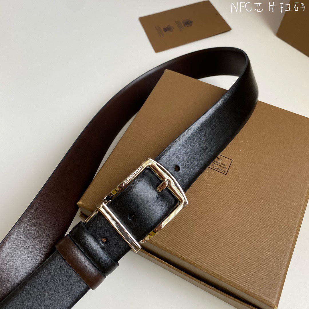 Burberry belt
