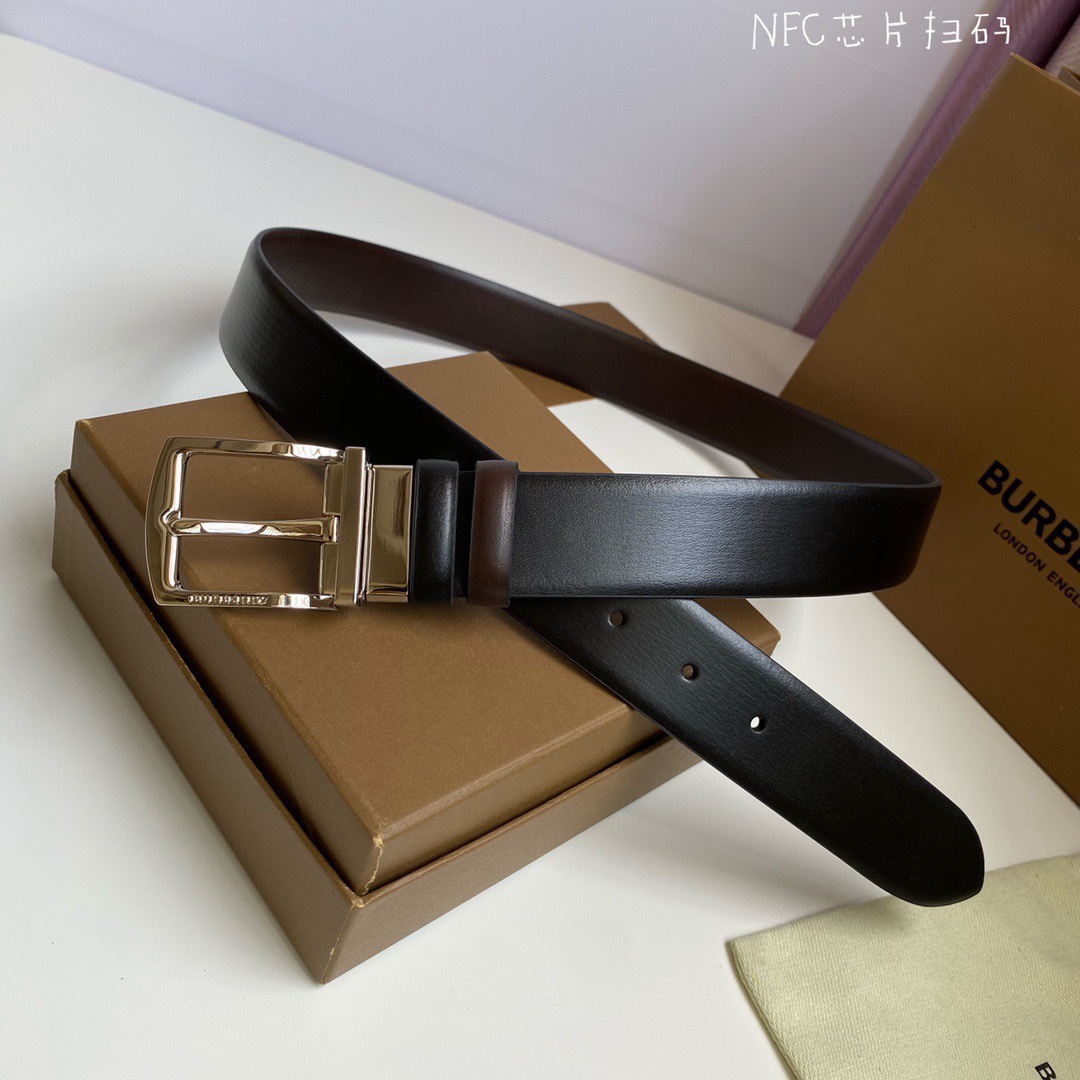 Burberry belt