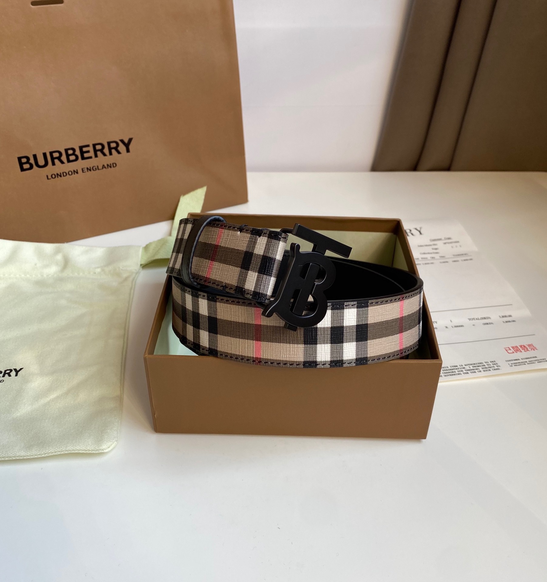 Burberry belt