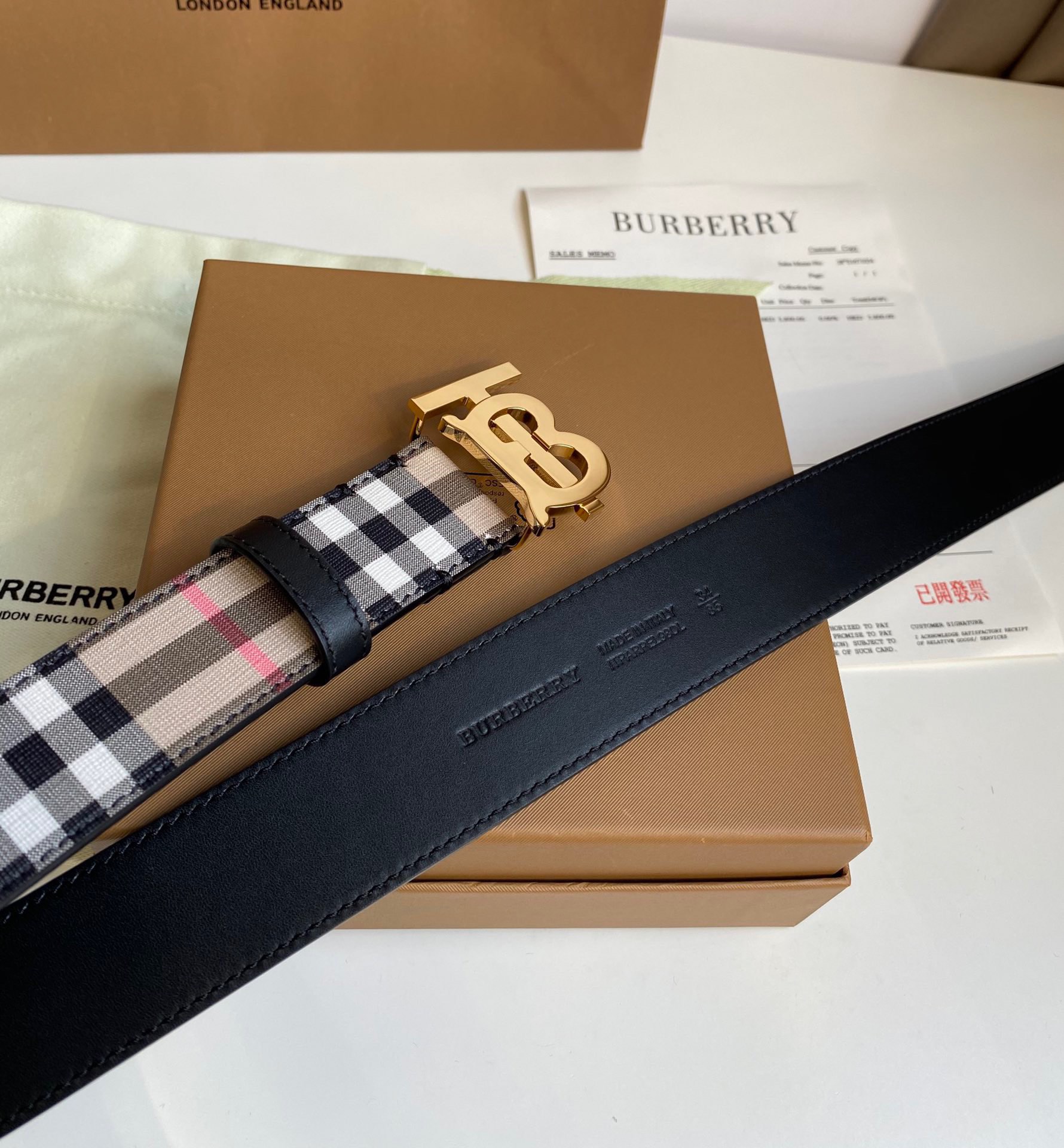 Burberry belt