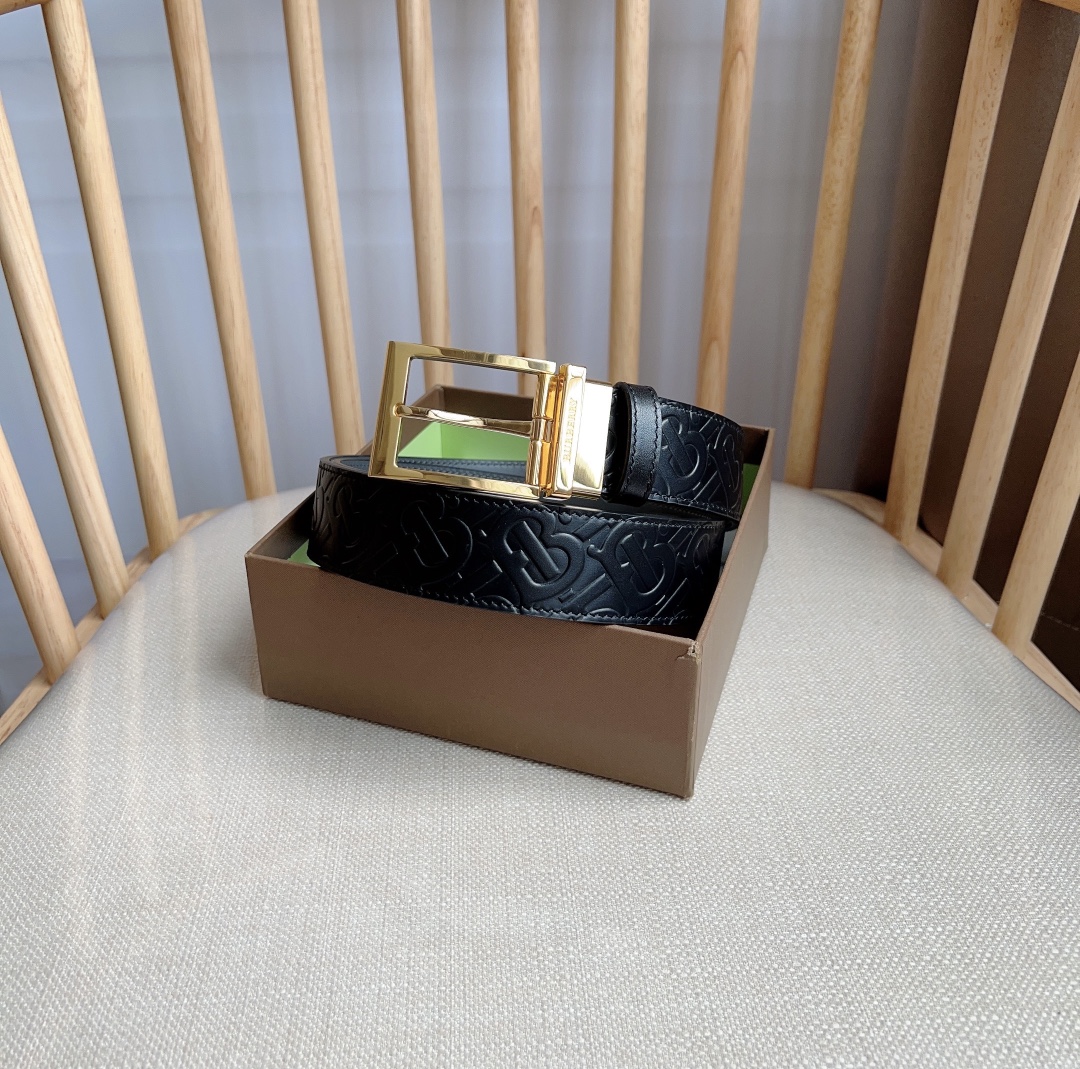 Burberry belt