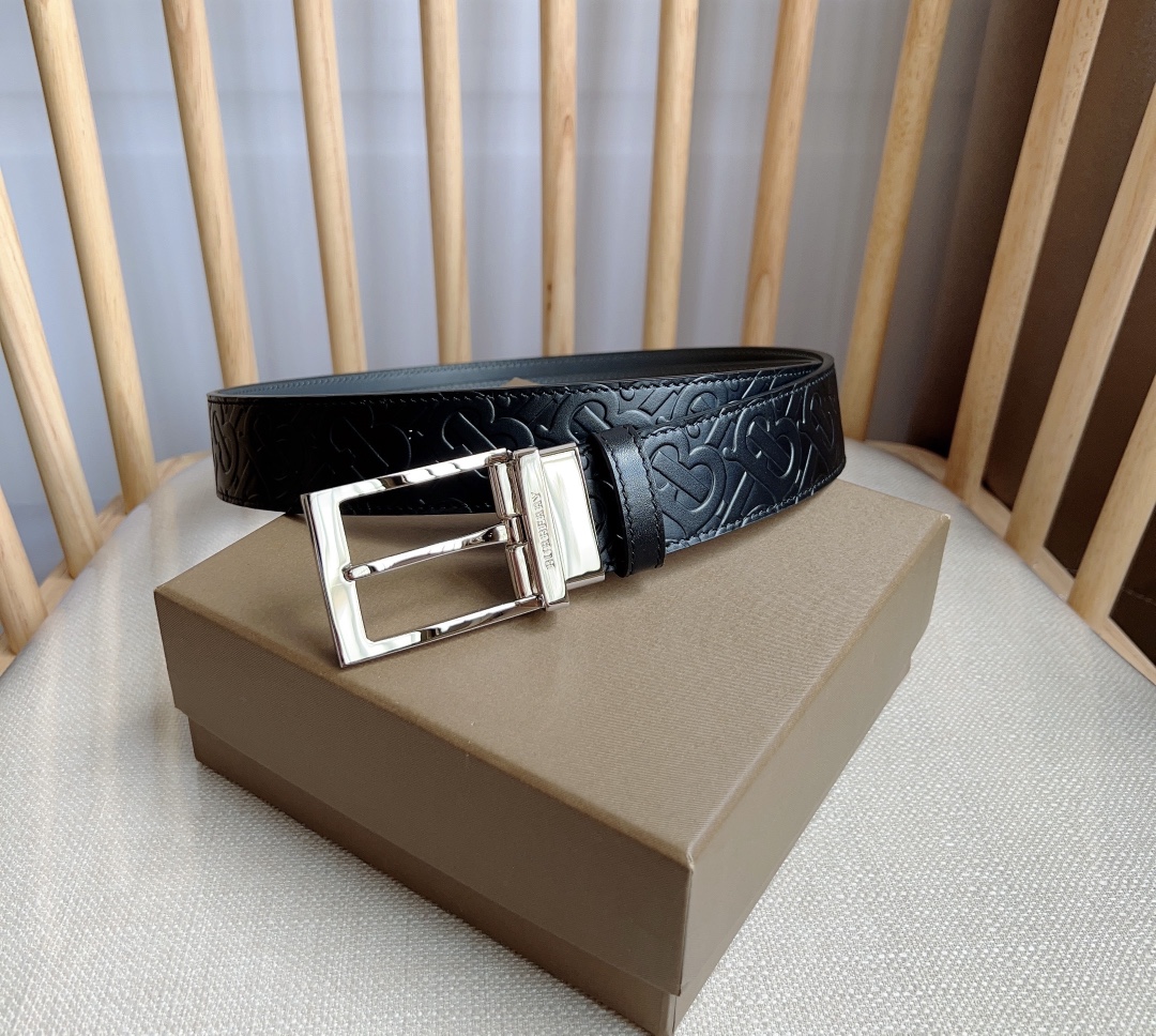 Burberry belt