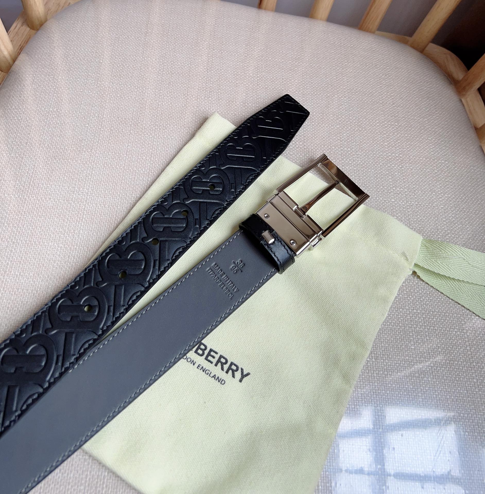 Burberry belt