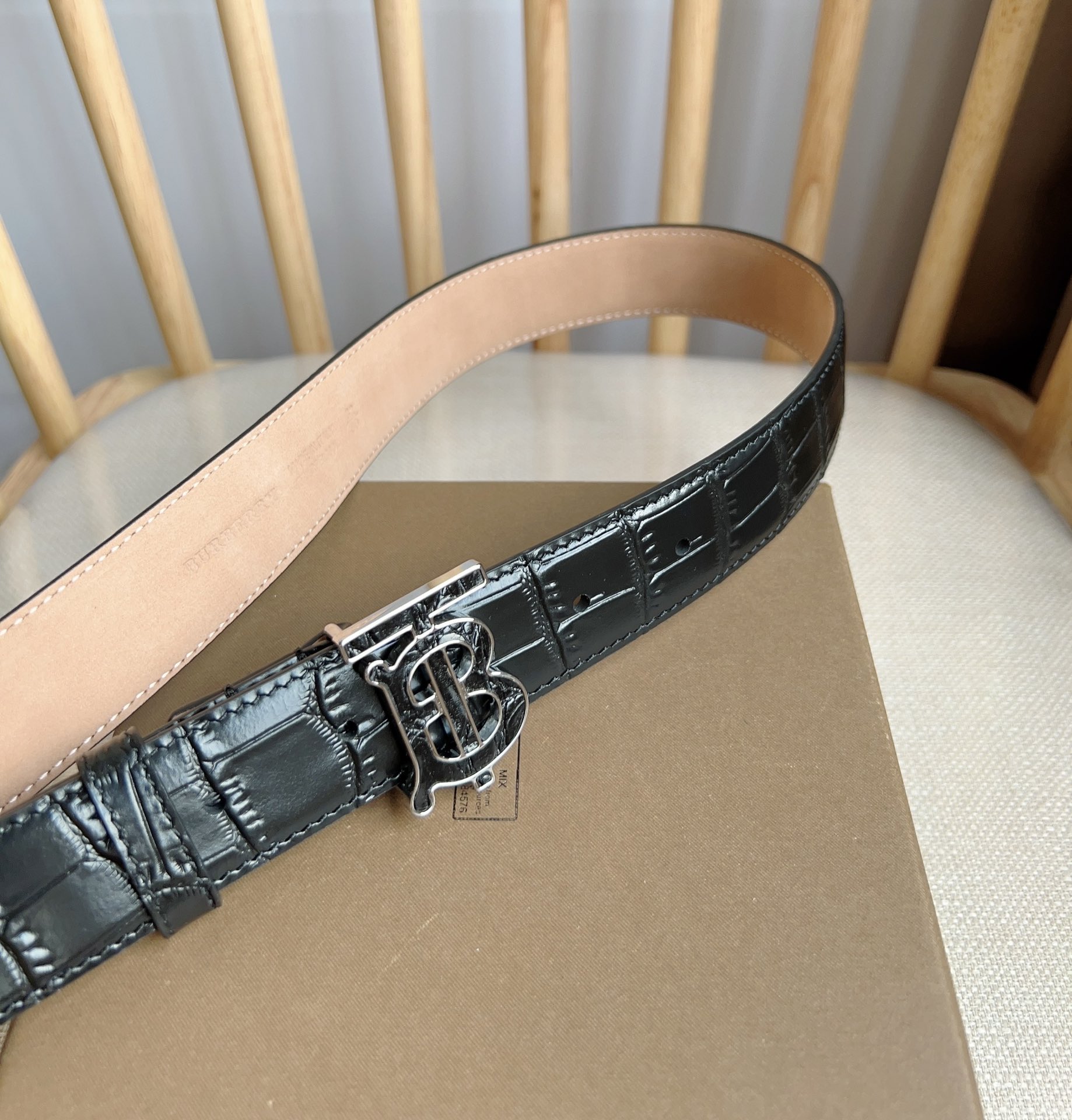 Burberry belt