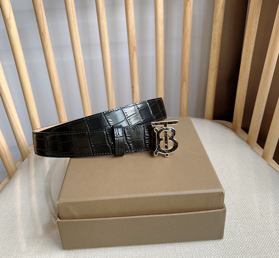 Burberry belt