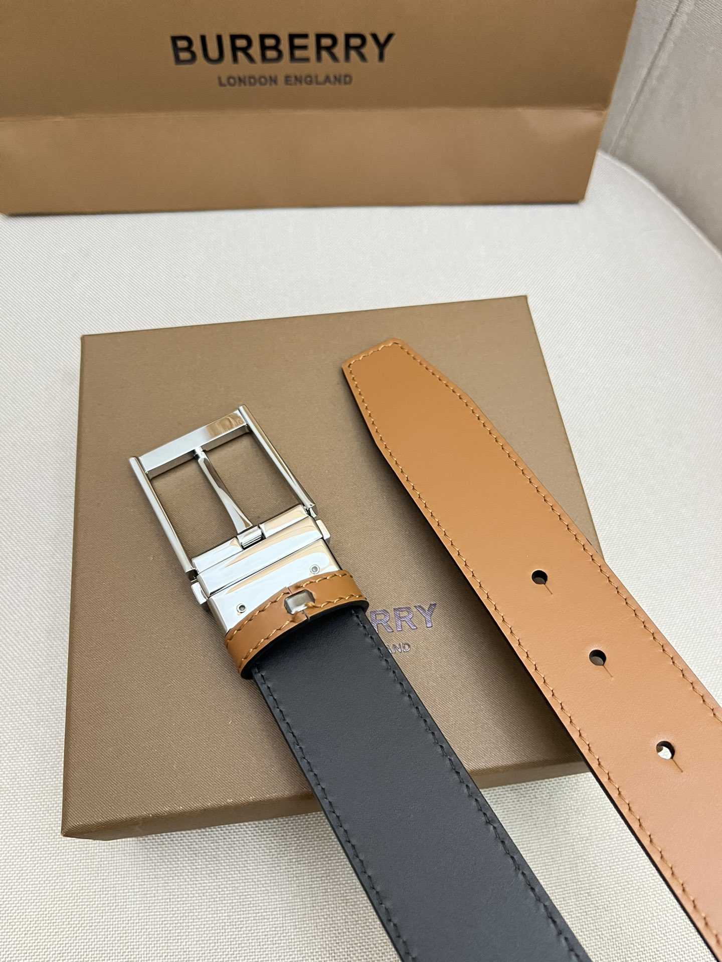 Burberry belt