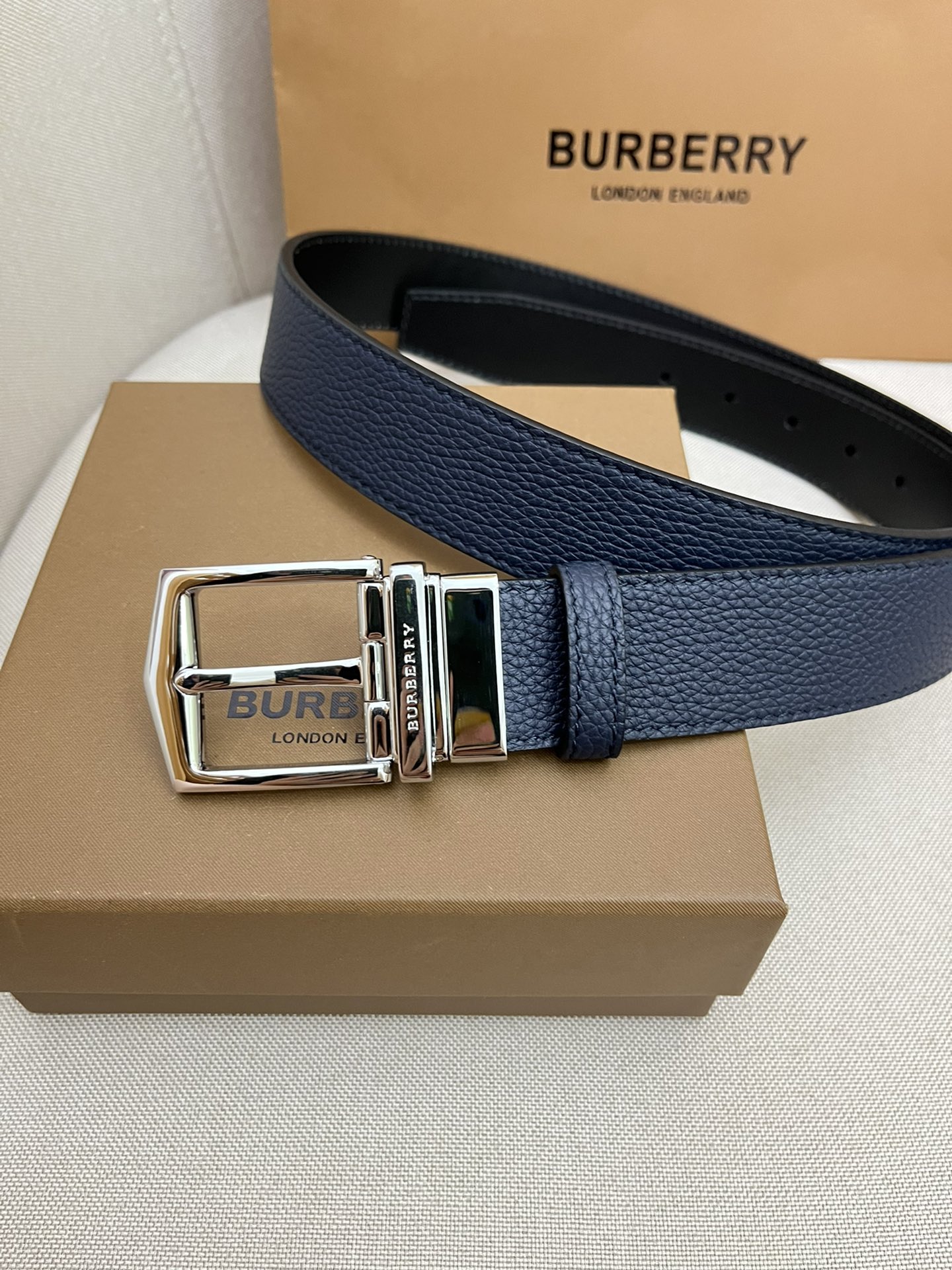 Burberry belt