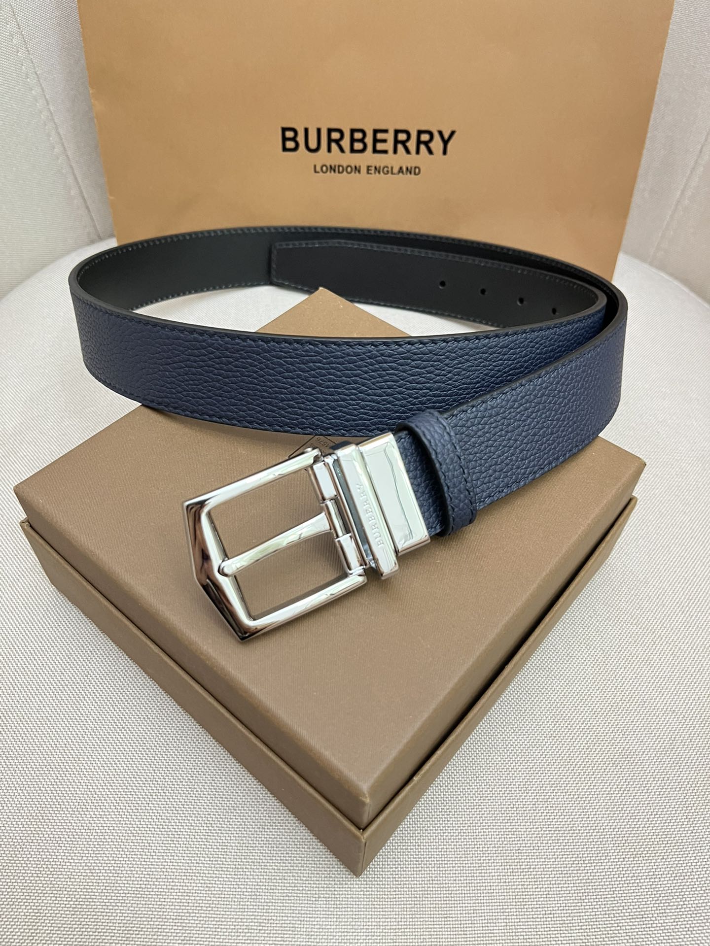 Burberry belt
